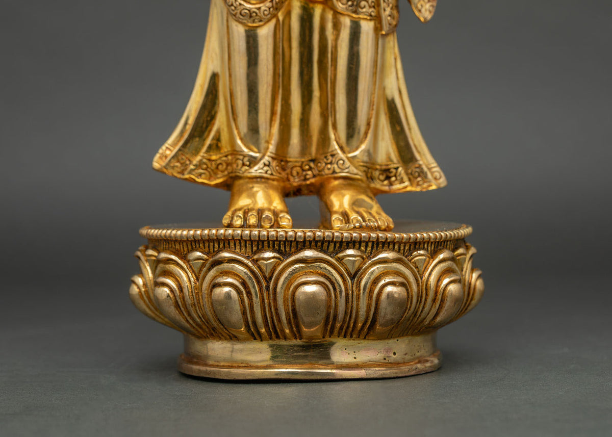 Buddha Shakyamuni with Disciples