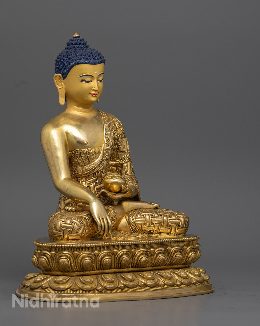 Shakyamuni Buddha Statue – Traditional Buddhist Home Altar Decor