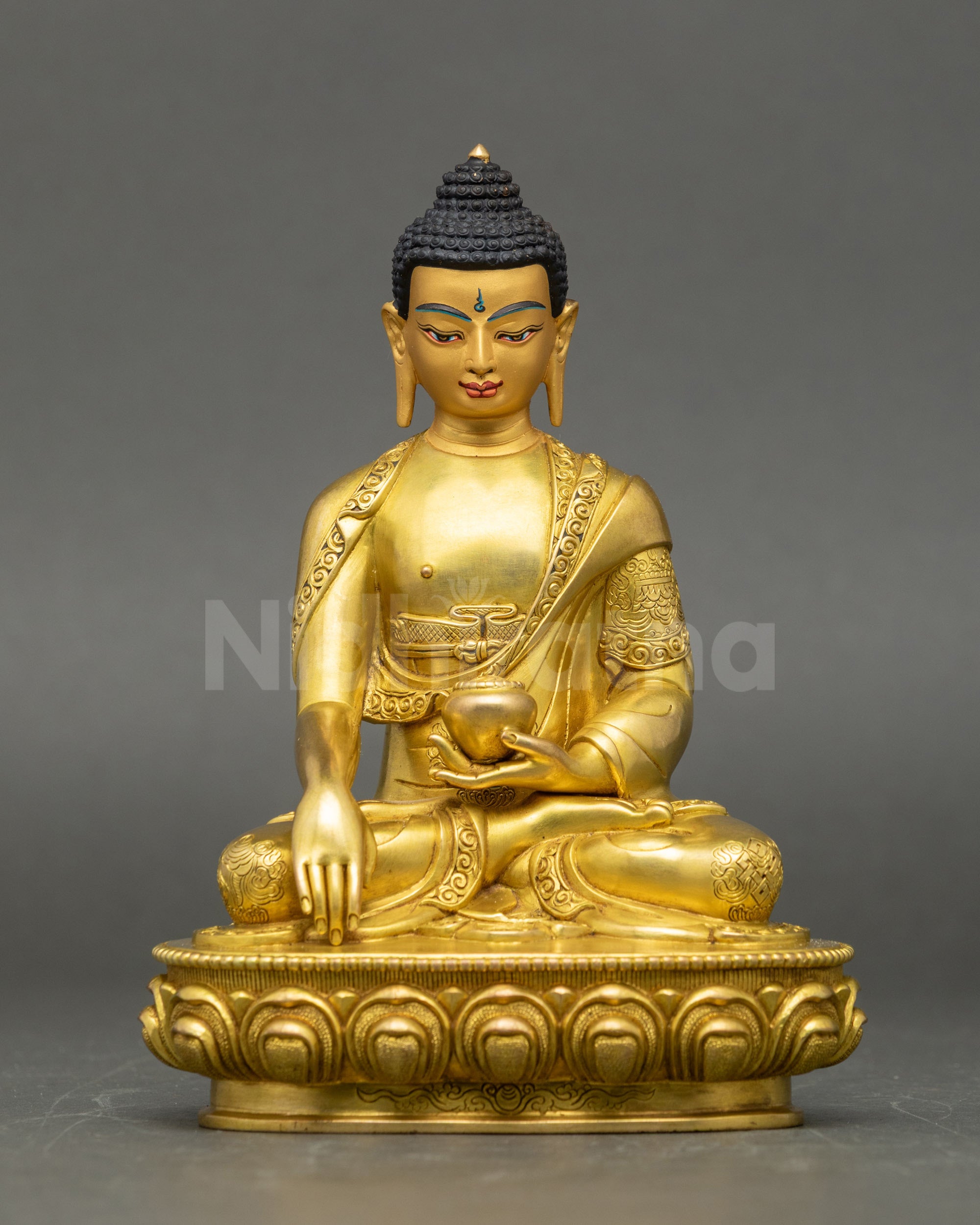 Shakyamuni Buddha Statue front view gold fire-gilded copper sculpture for meditation