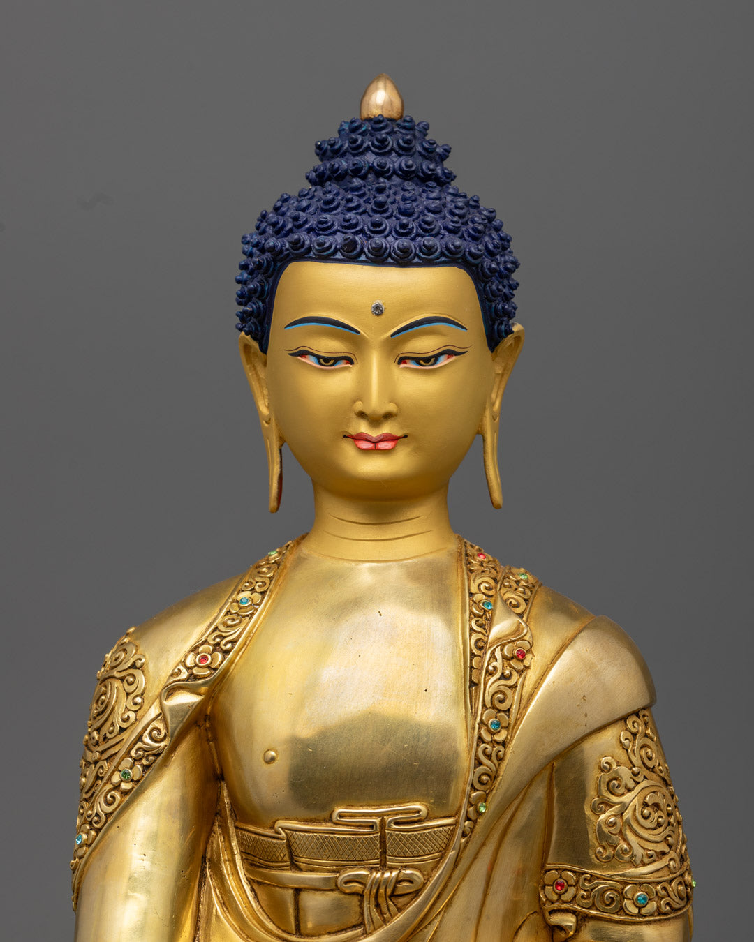 Shakyamuni Buddha sculpture with exquisite craftsmanship and peaceful aura.