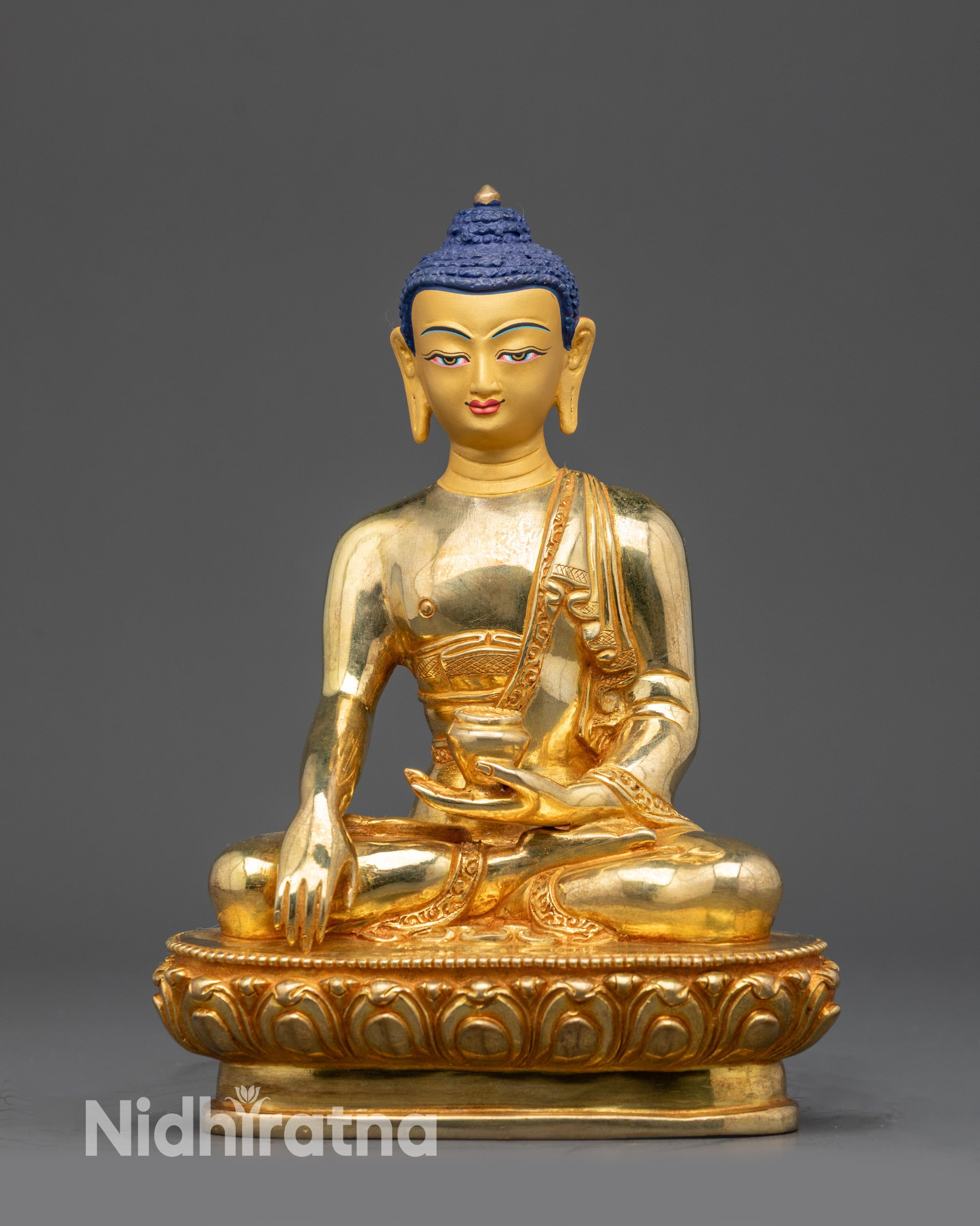 Shakyamuni Buddha statue front view gold fire-gilded lotus seat meditation