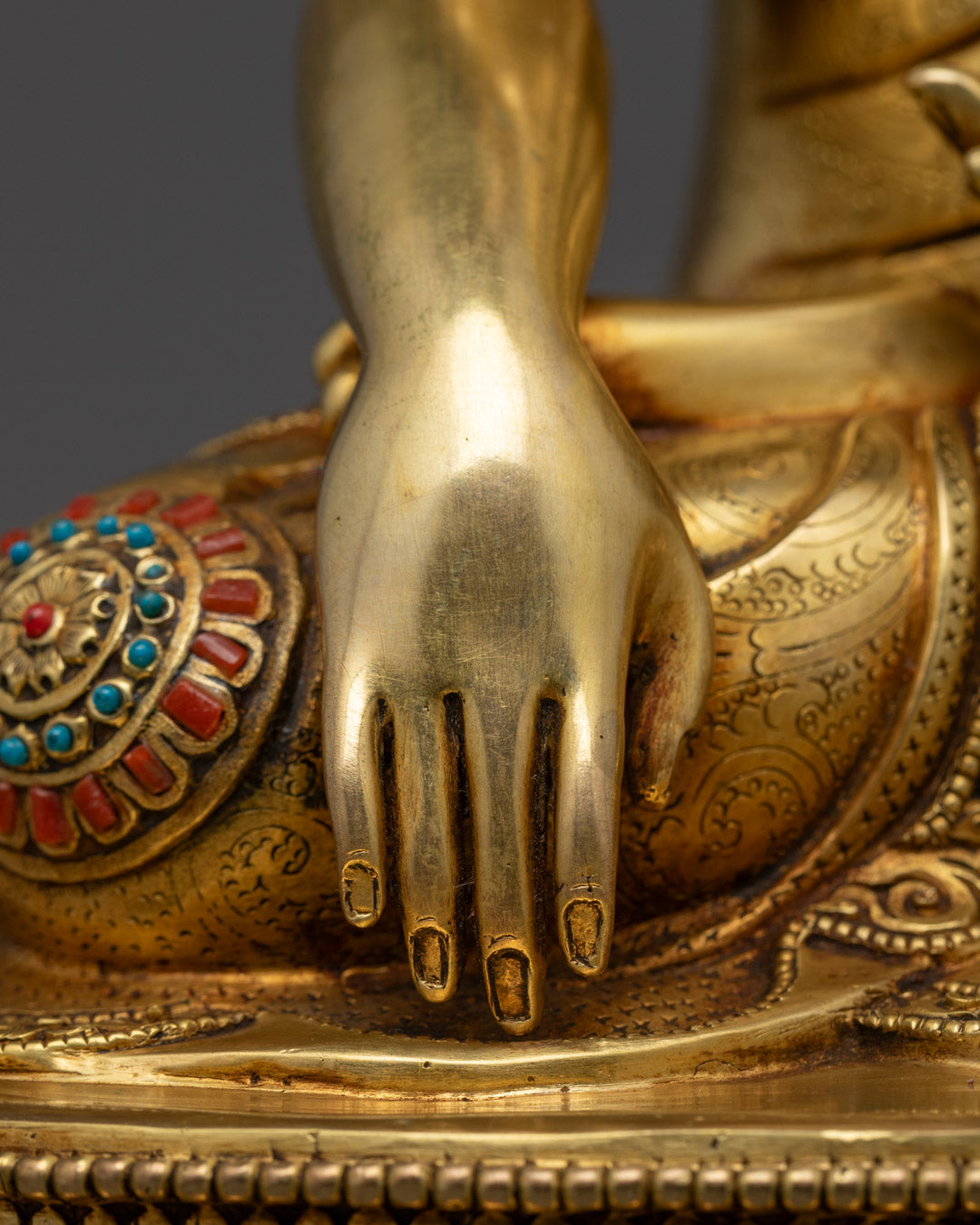 Beautiful Shakyamuni Buddha Statue | Traditional Himalayan Art