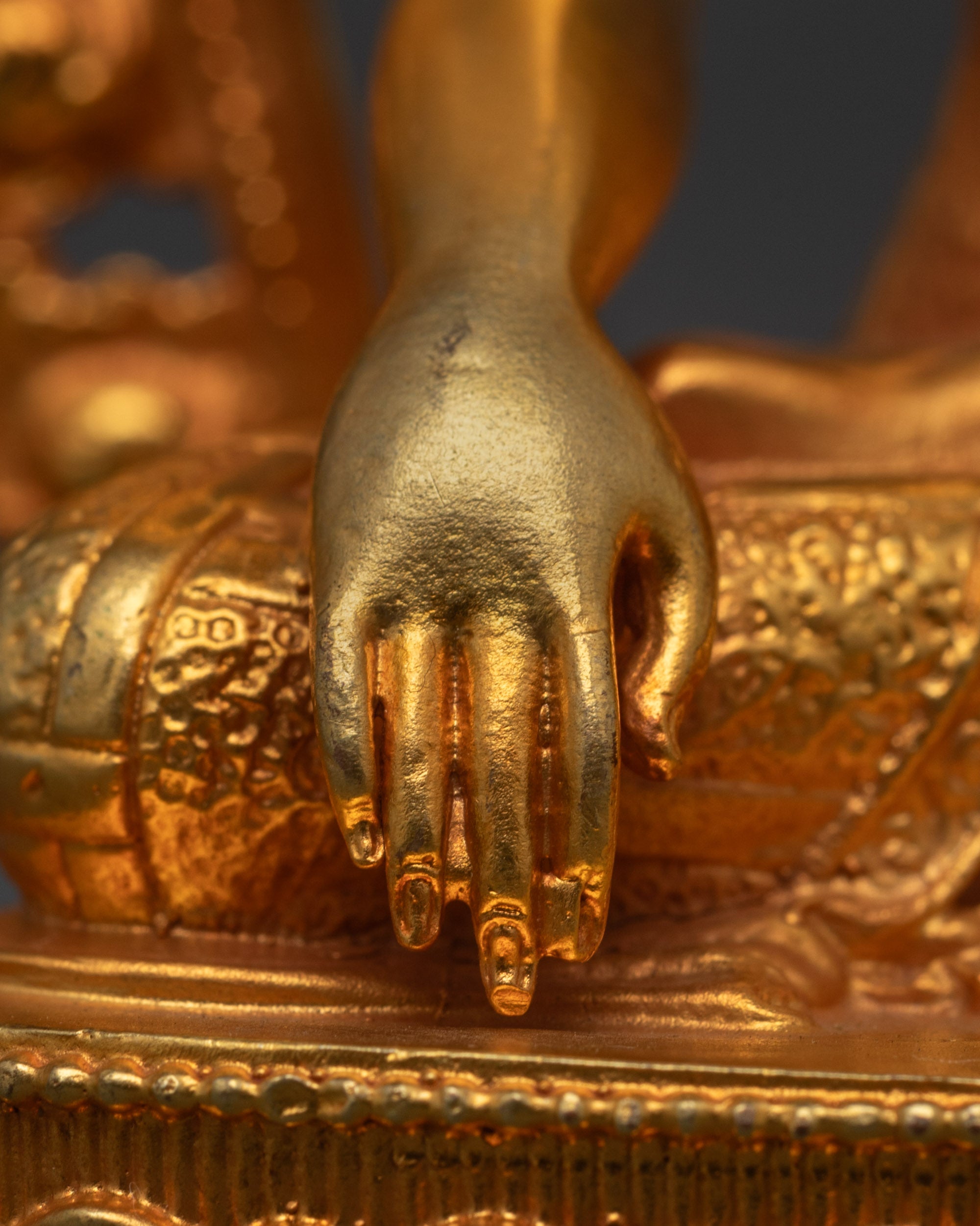 Nepalese Machine-Made Shakyamuni Buddha Statue for Meditation