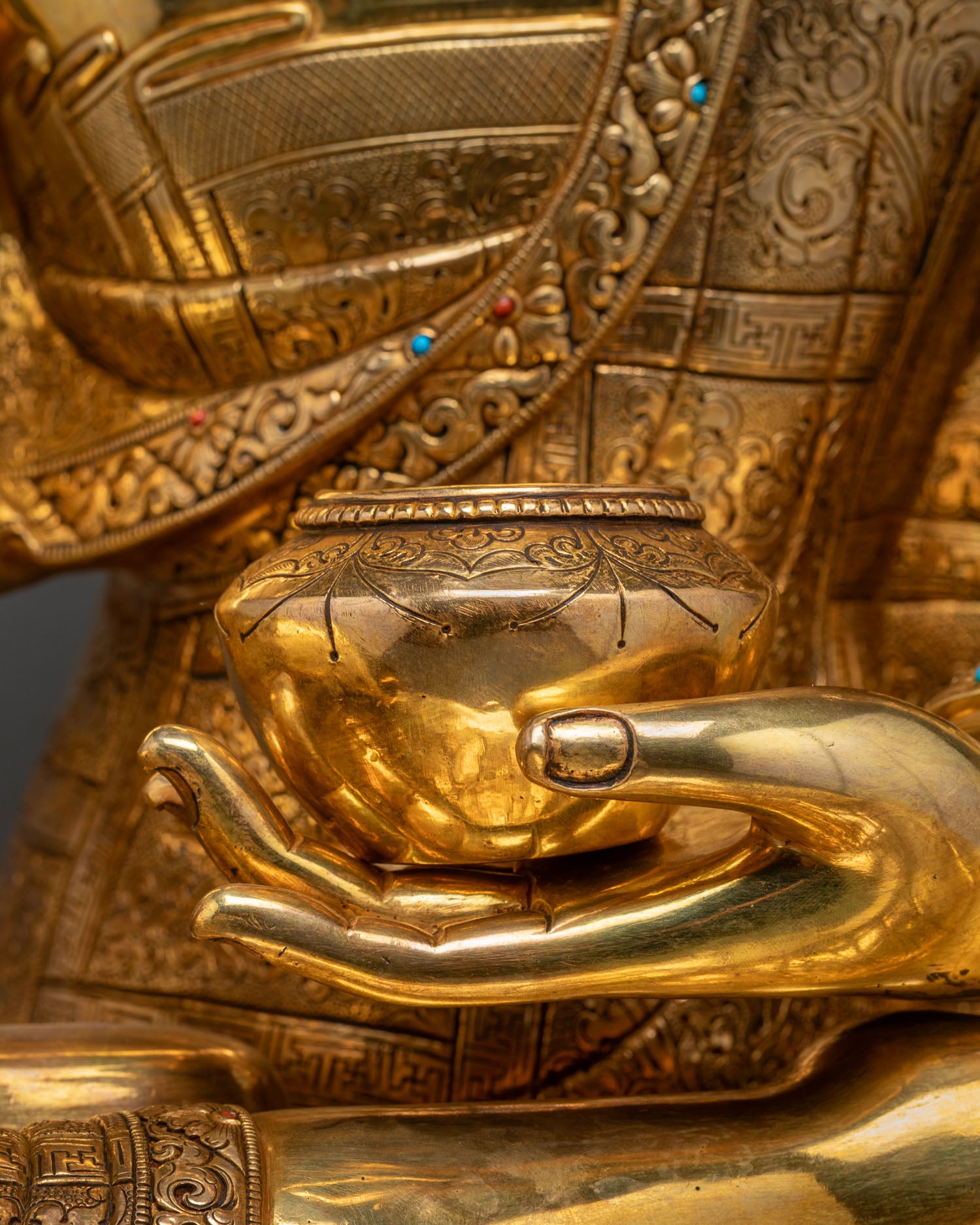 32 Inch Tall Shakyamuni Buddha Statue | Life-Size Buddhist Masterpiece