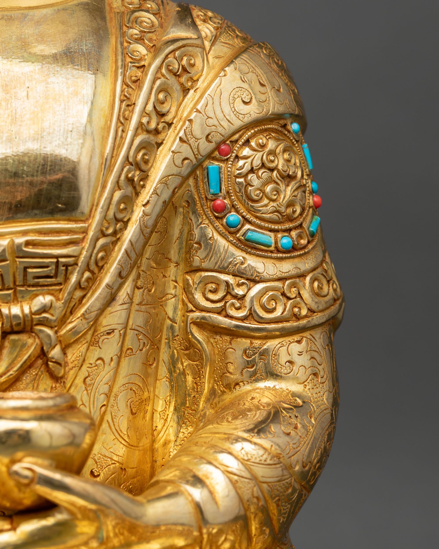 Nepalese Buddha Shakyamuni Statue | Handmade in Nepal