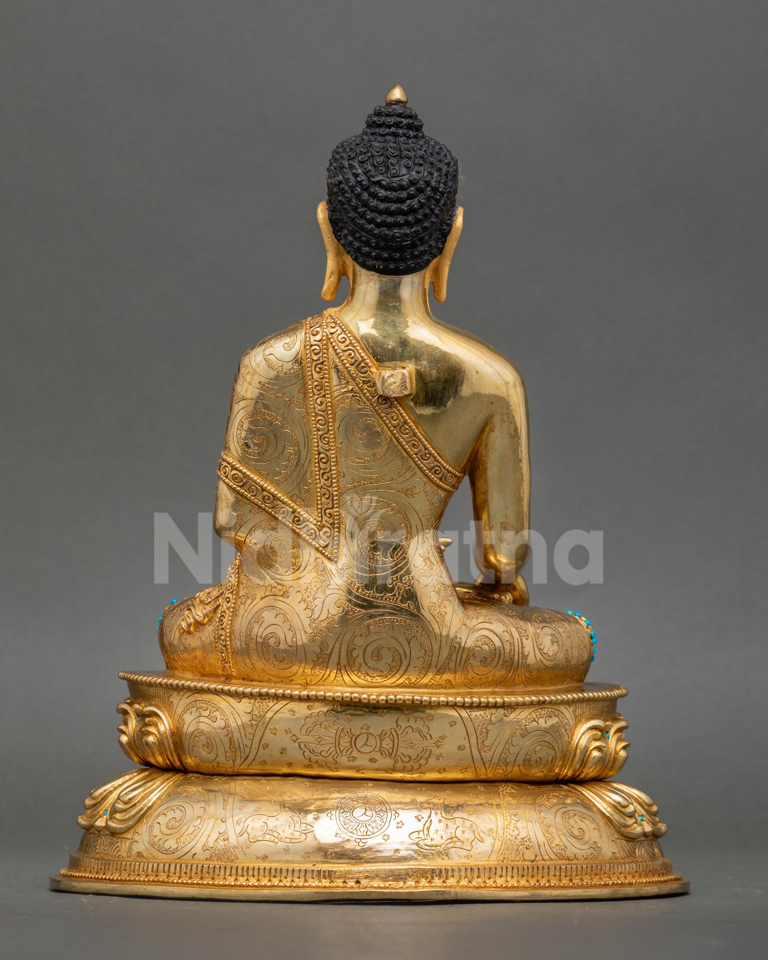 Shakyamuni Buddha Statue with Traditional Nepalese Artistry
