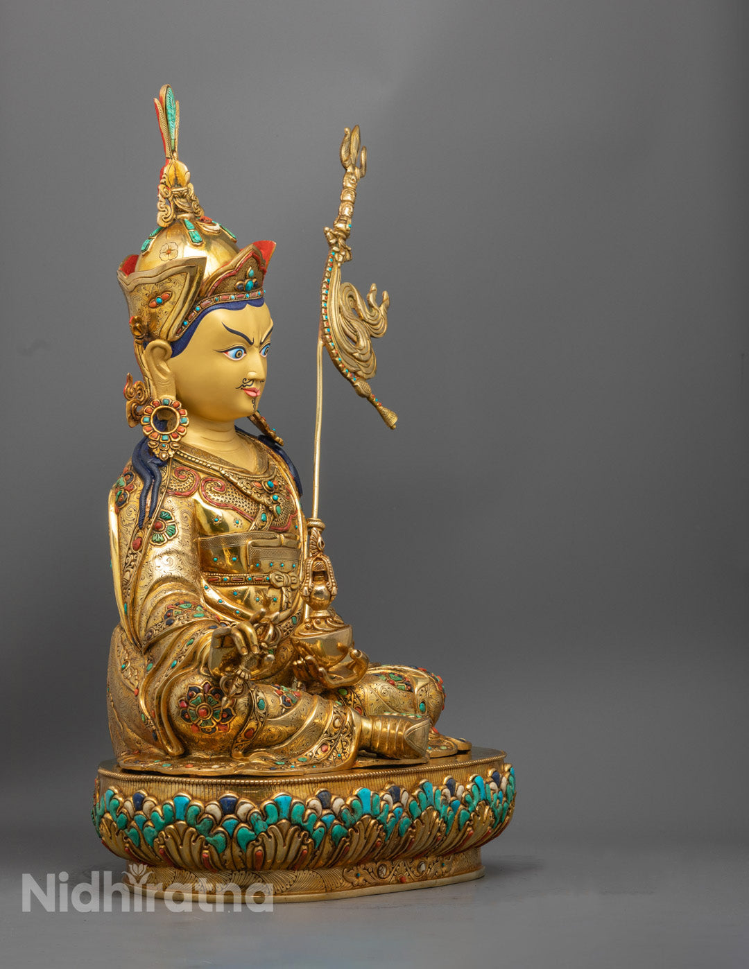 Spiritual Guru Rinpoche Statue – Handcrafted Tibetan Padmasambhava in Radiant Gold Gilding