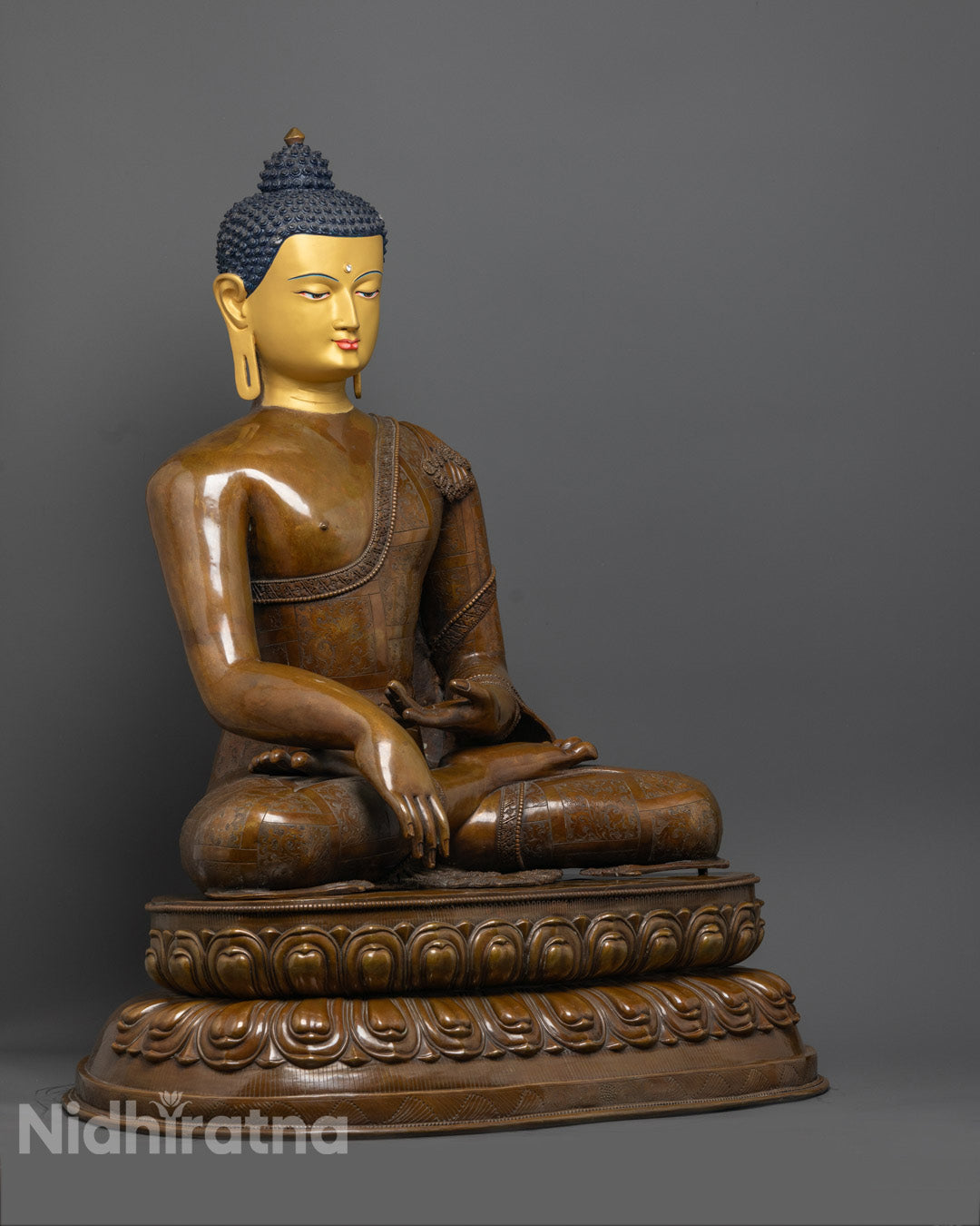 Spiritual Home Decor Statue of Shakyamuni Buddha with Acrylic Color Detailing