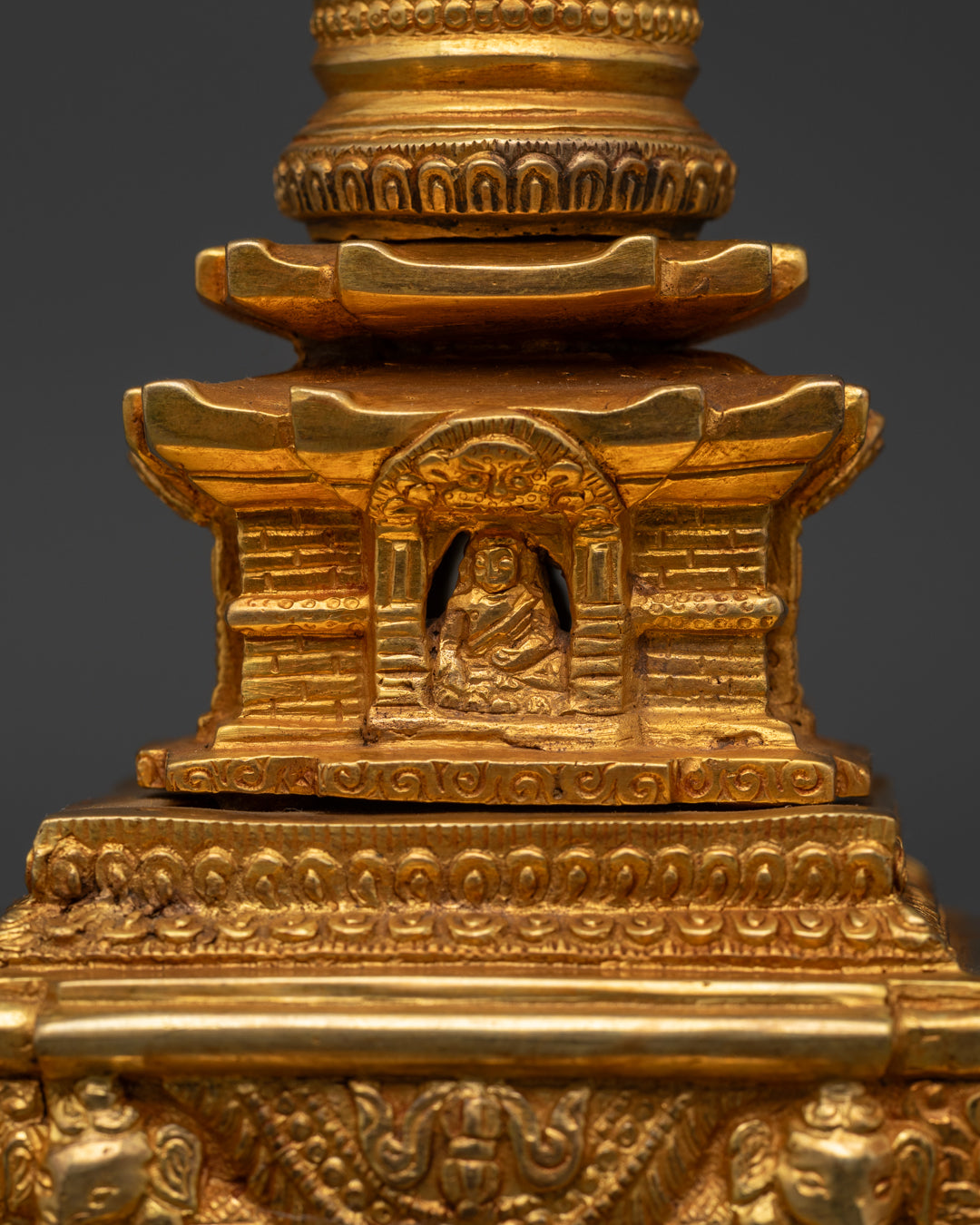 Sacred Tibetan Buddhist Stupa | Perfect for Meditation