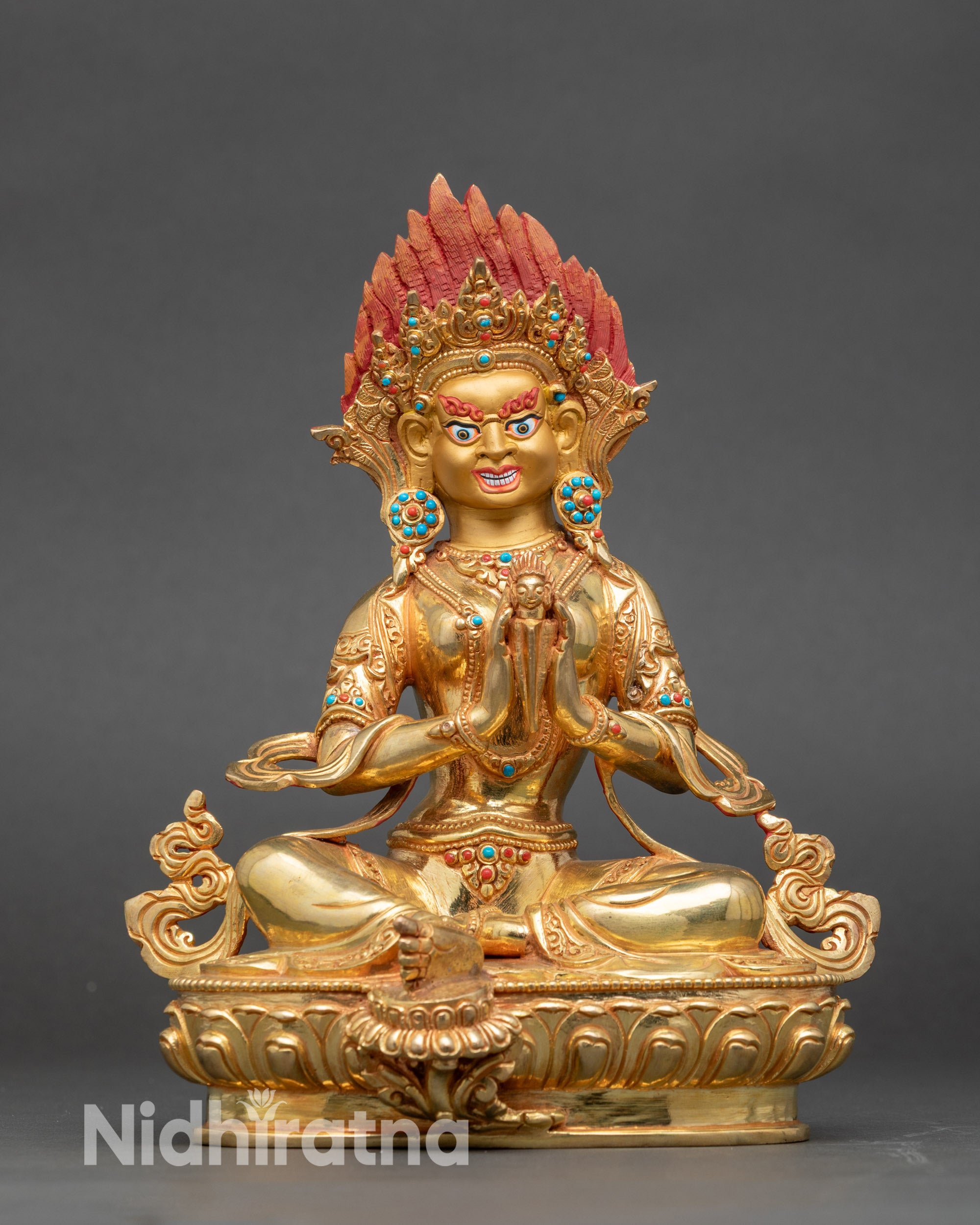 Tashi Dönjé Ma detailed side close up face, calm expression with radiant gilding