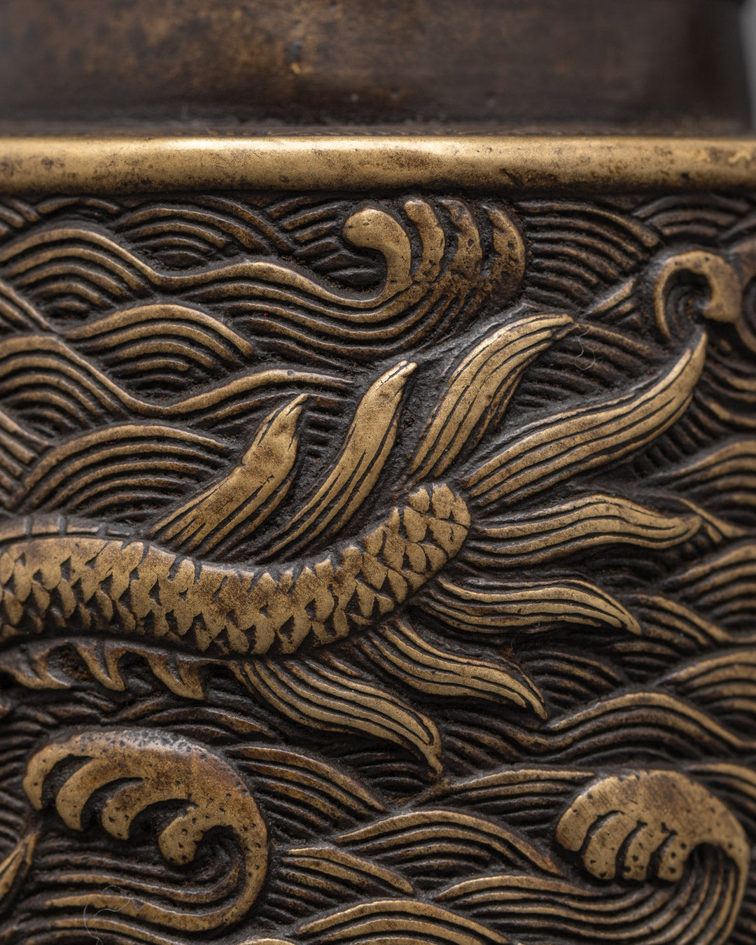 Dragon Carved Premium Tea Pot | Handcrafted for Buddhist Rituals