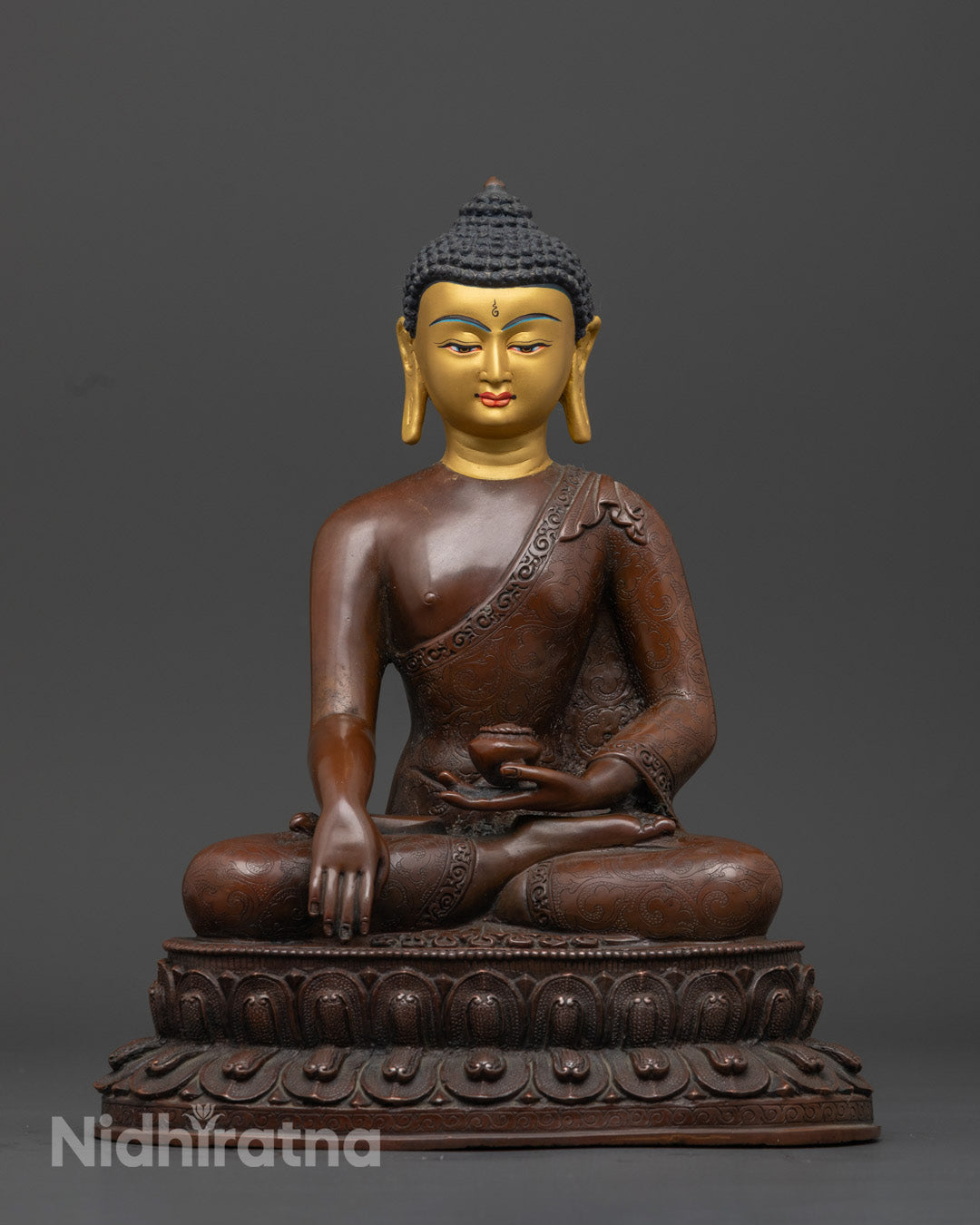 Tibetan Shakyamuni Buddha Statue | Traditional Tibetan Artwork
