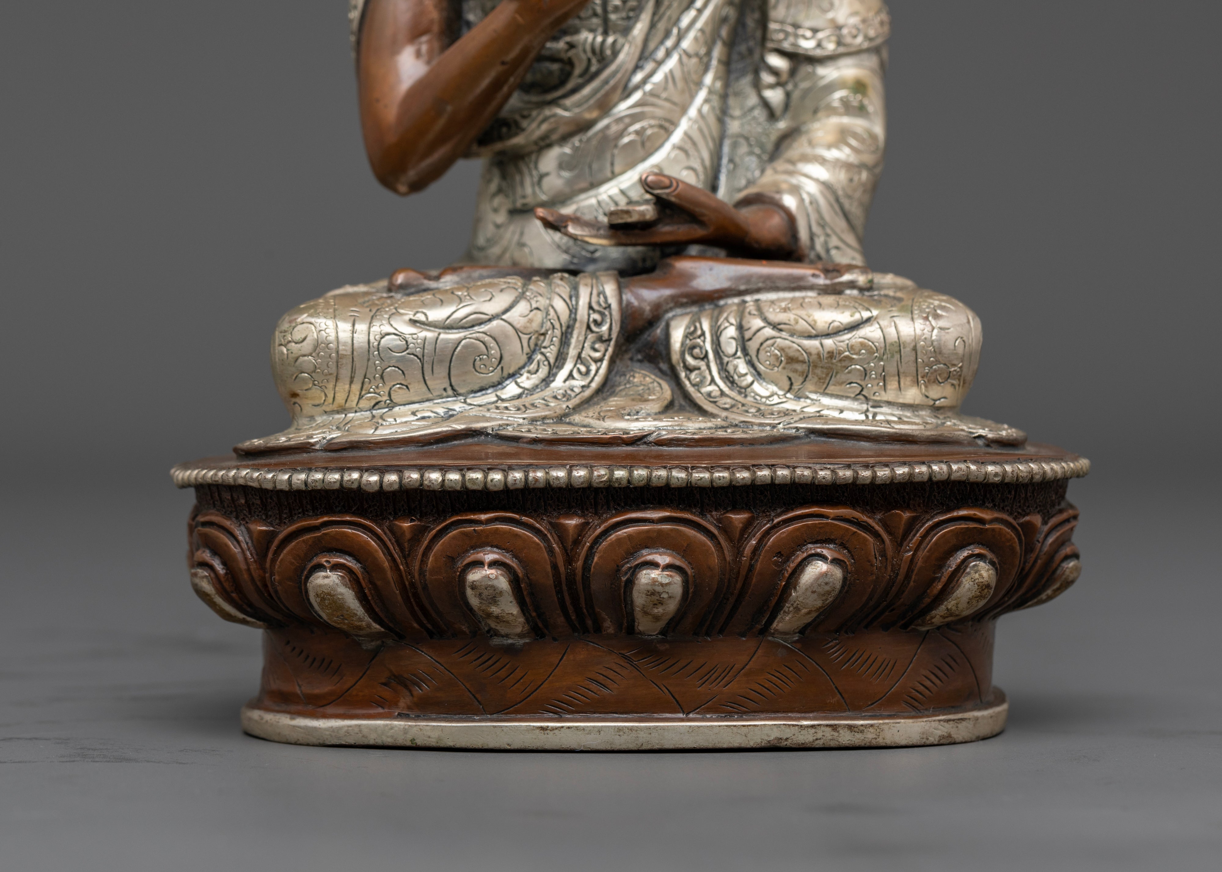 Oxidized Tsongkhapa Set: The Embodiment of Wisdom and Compassion