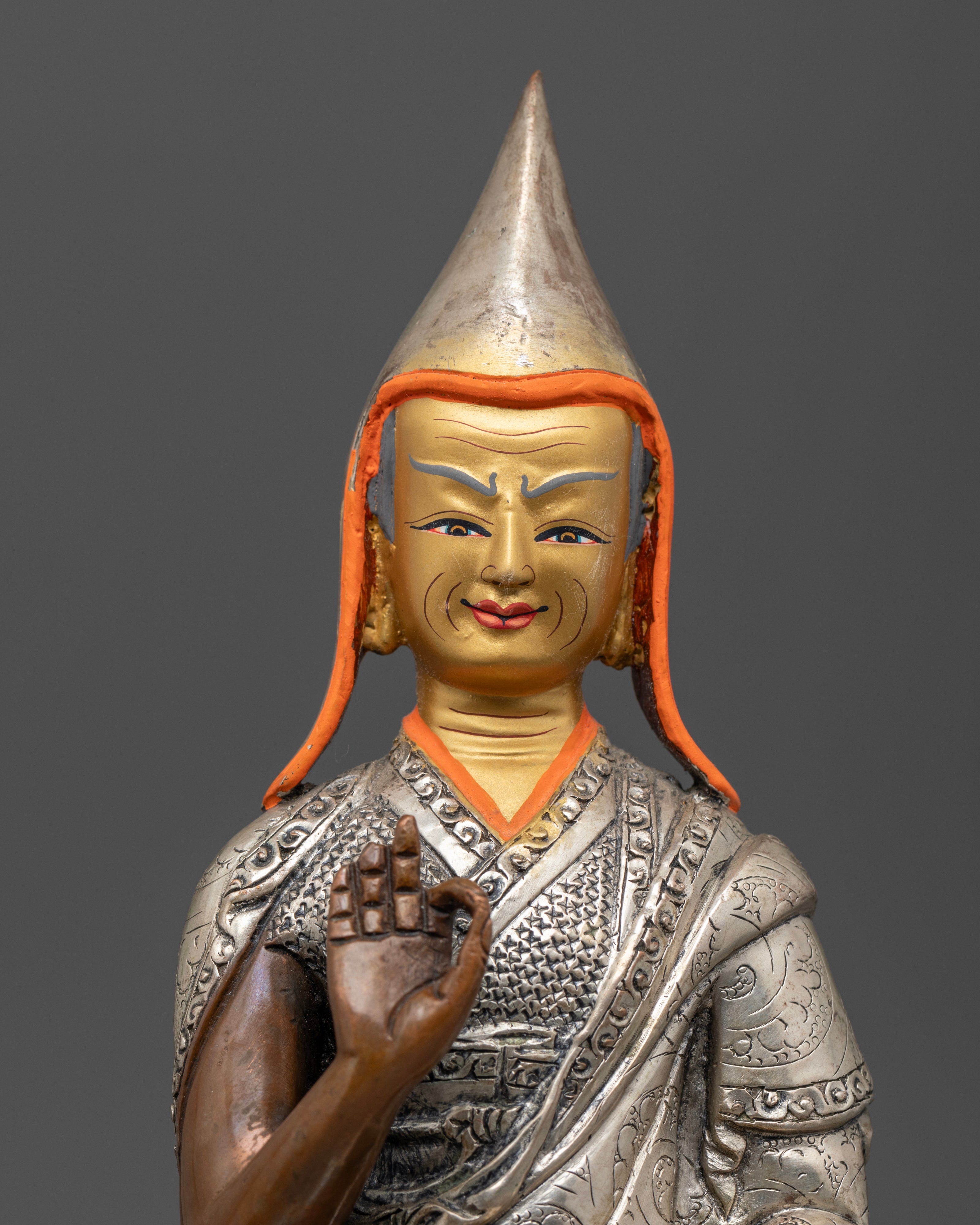 Oxidized Tsongkhapa Set: The Embodiment of Wisdom and Compassion