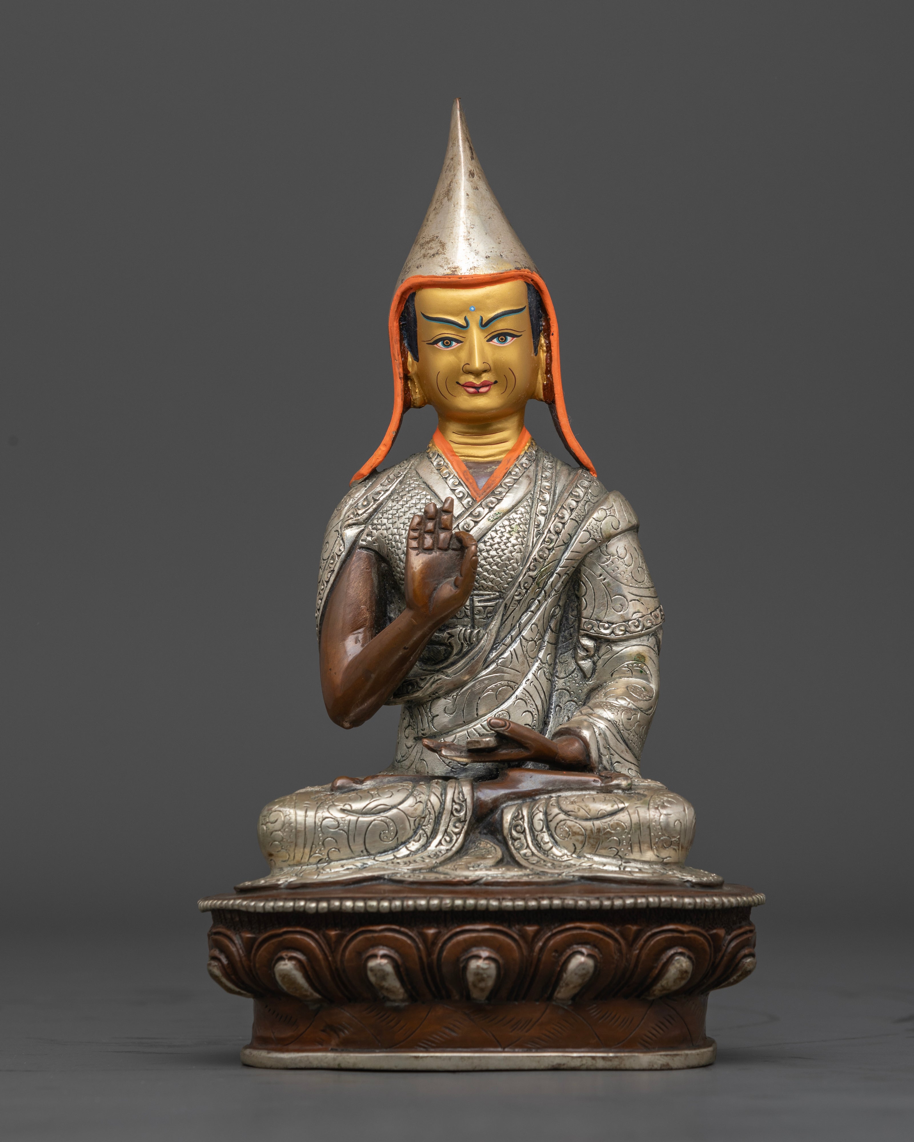 Oxidized Tsongkhapa Set: The Embodiment of Wisdom and Compassion