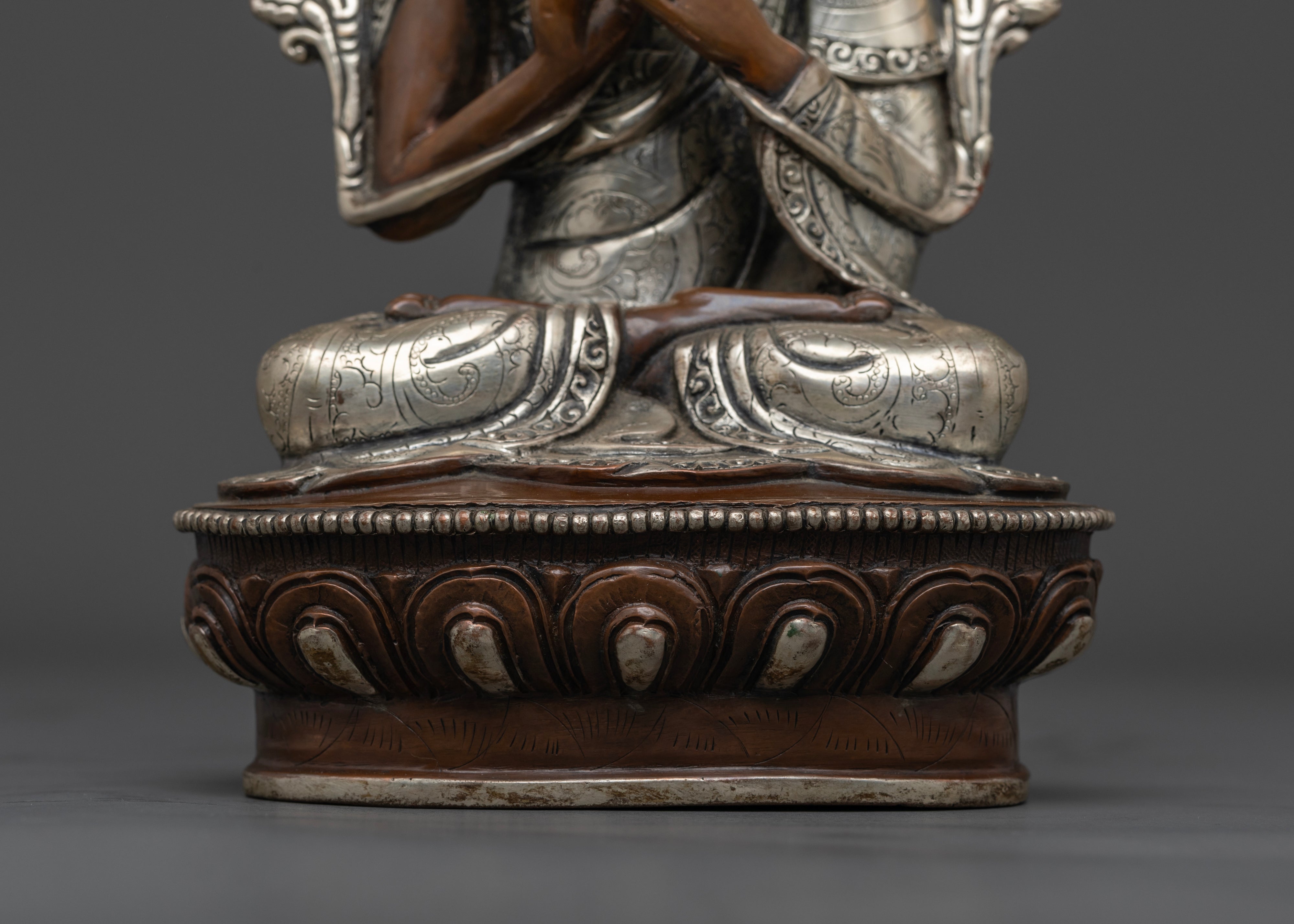 Oxidized Tsongkhapa Set: The Embodiment of Wisdom and Compassion