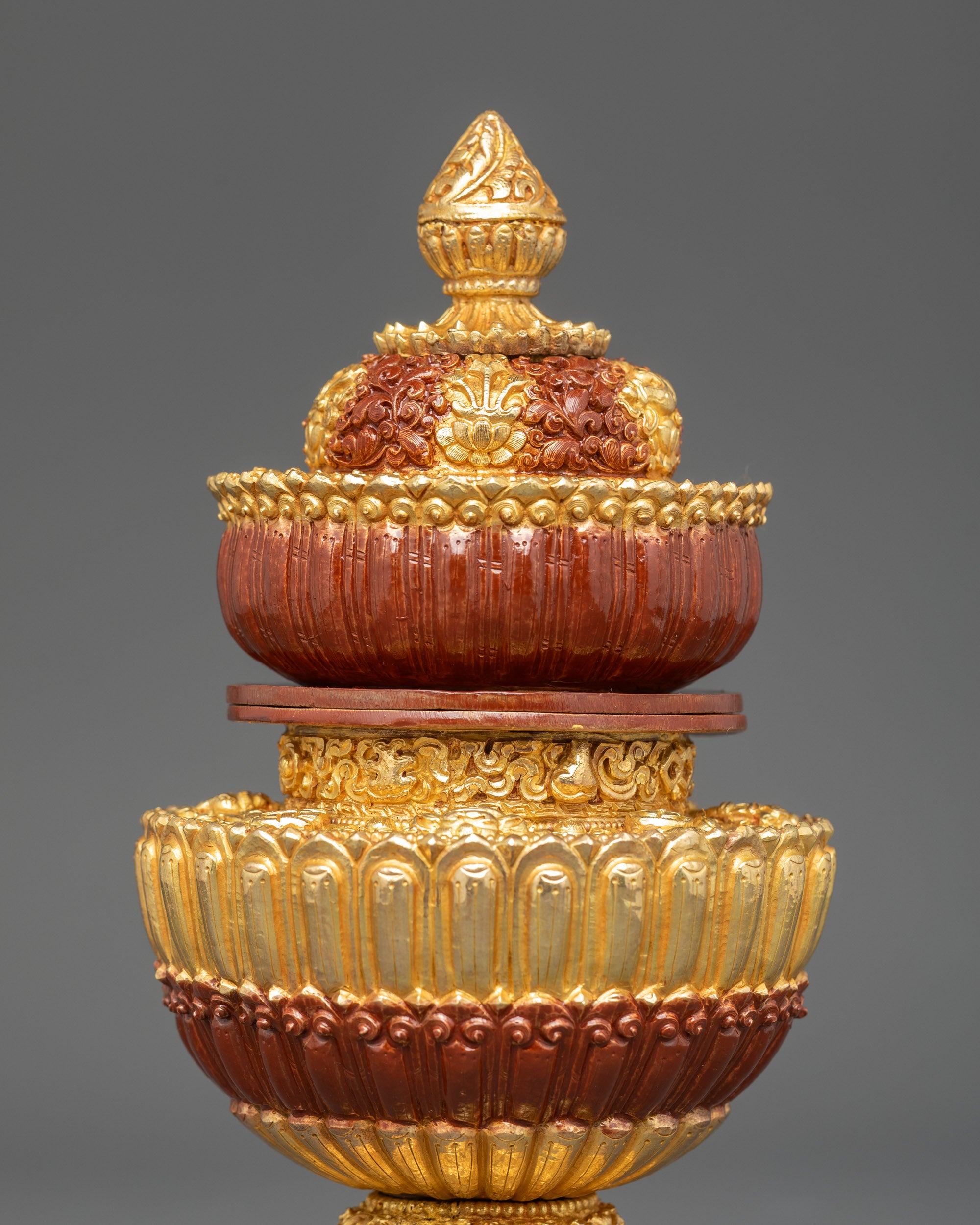 Top view of Neshi Rice Pot lid and finial, ideal for sacred rice offerings on altars