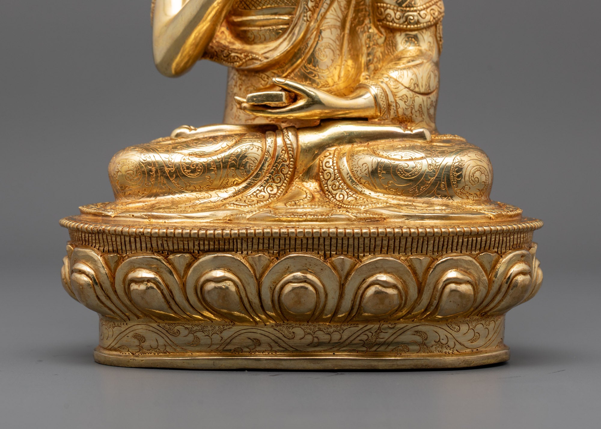 Je Tsongkhapa with Gyaltsab and Khedrup Statues