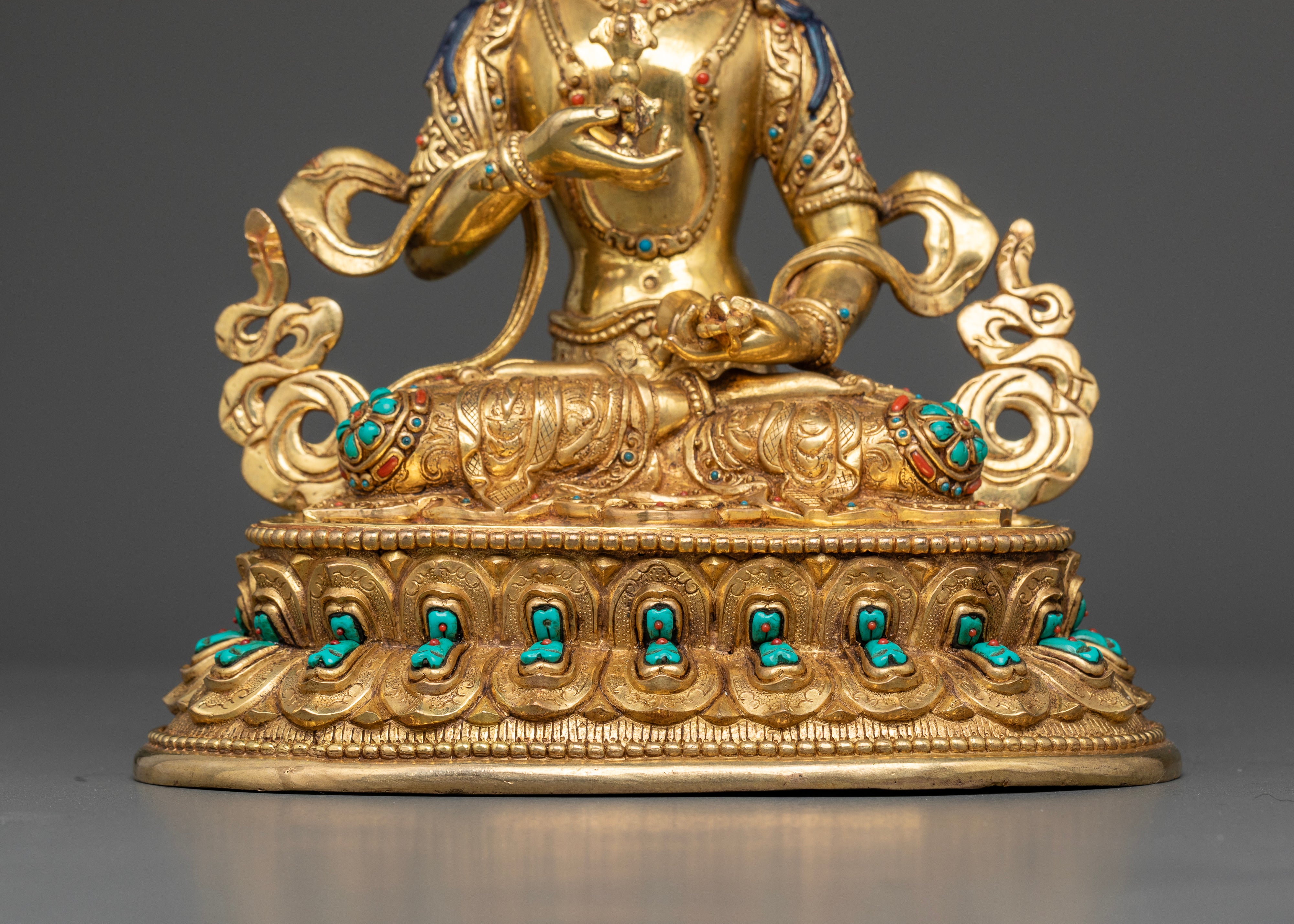 Cleansing Radiance: Vajrasattva with Jeweled Aura
