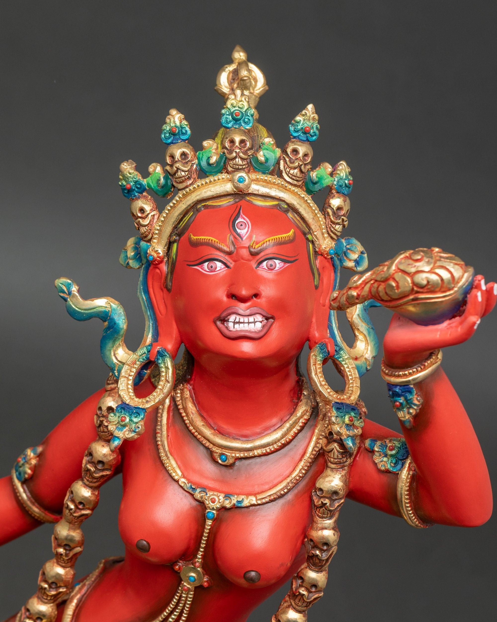 Vajrayogini Statue face close-up with third eye and five-skull crown