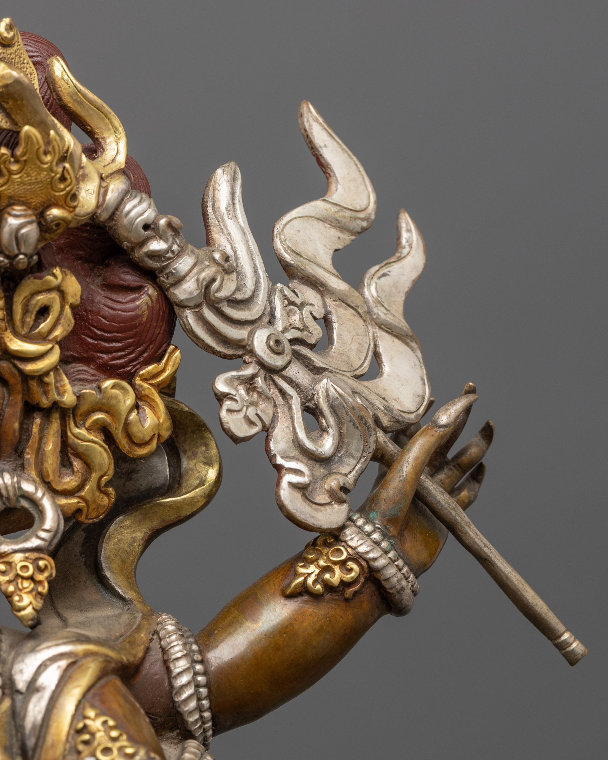 Handmade Oxidized White Mahakala Statue | Sacred Protector Deity