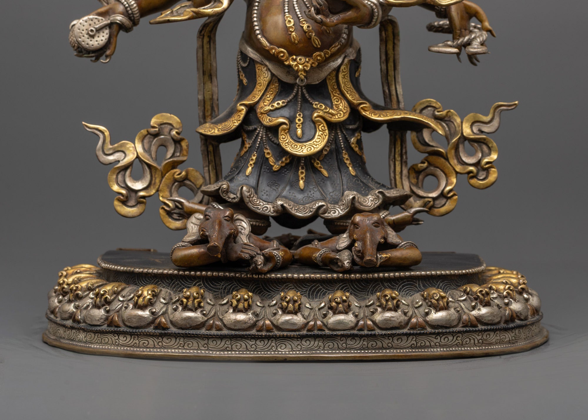 Handmade Oxidized White Mahakala Statue | Sacred Protector Deity