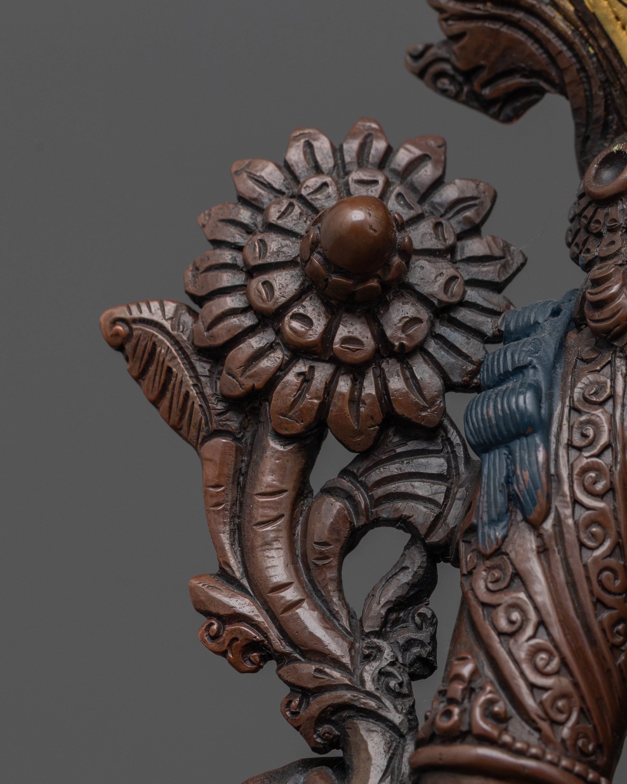 Handcrafted White Tara Statue | The Seven-Eyed Goddess