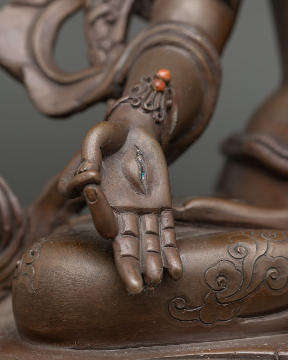 Oxidized White Tara Statue | Seven-Eyed Tara for Healing and Peace