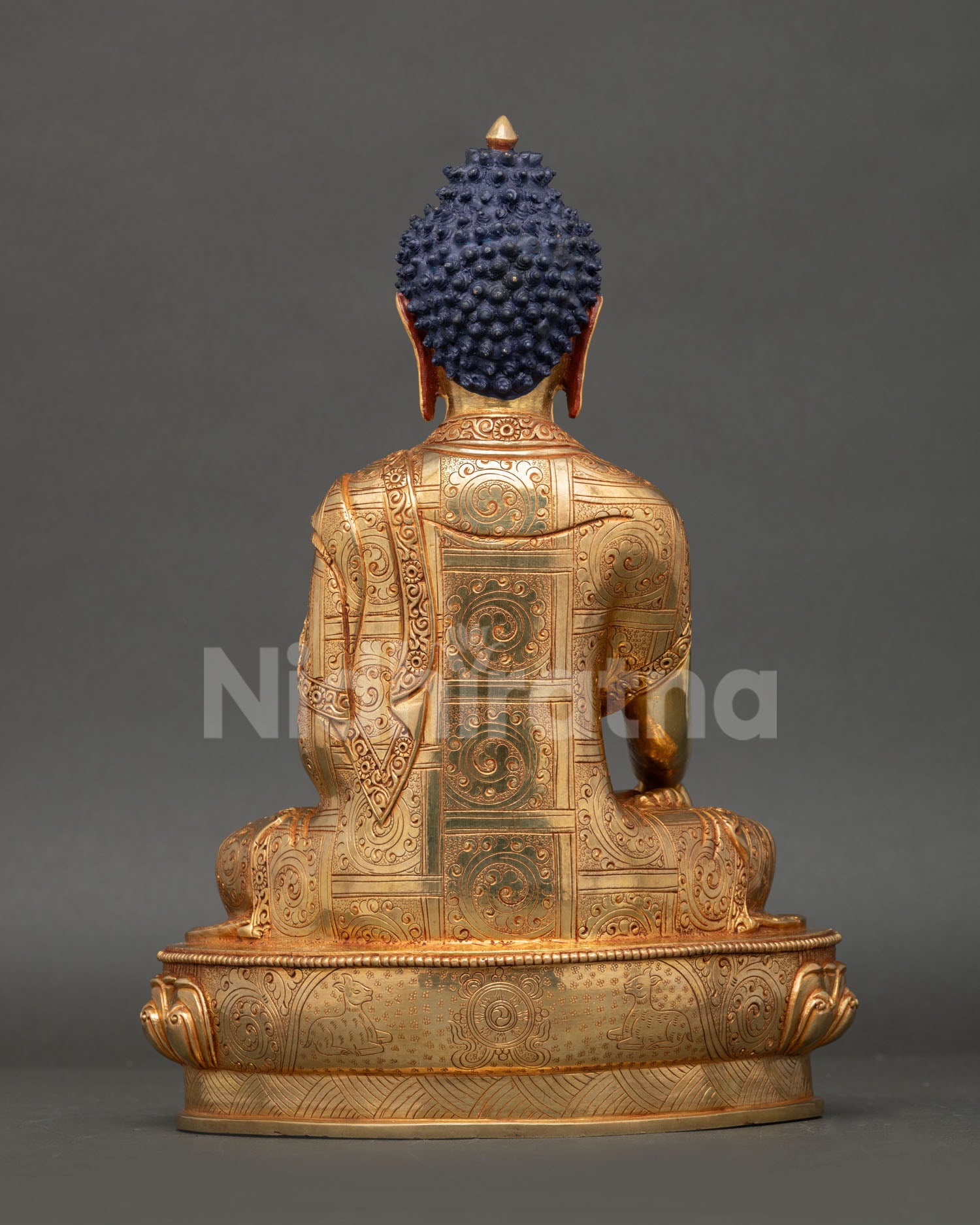 Back Back view Shakyamuni Buddha copper statue, detailed robe engravings, 24K gold gilding, Nepal
