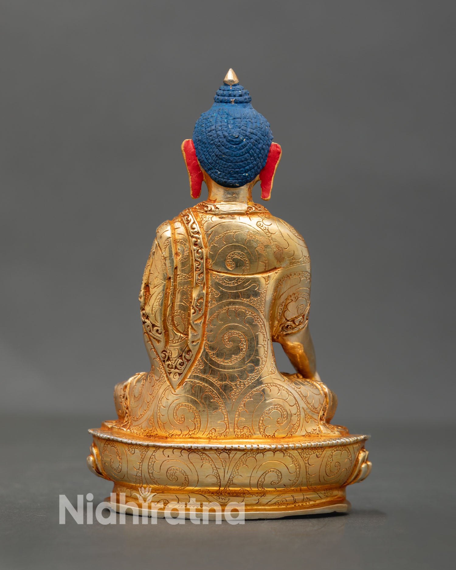 Back view of Shakyamuni Buddha copper statue gold gilded Nepal handmade Buddhist shrine decor art