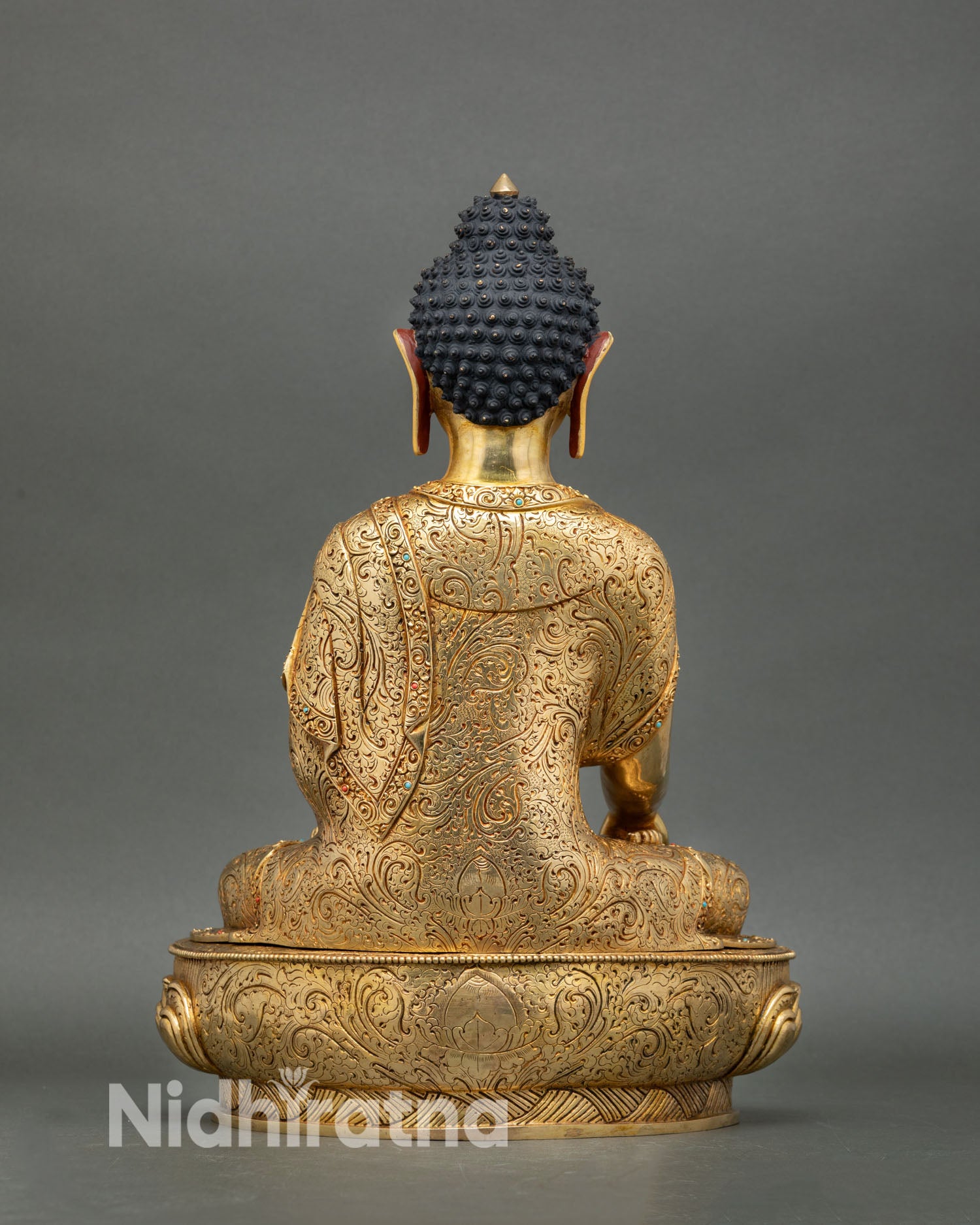 Back view of Shakyamuni Buddha statue handcrafted in Nepal using lost wax copper technique