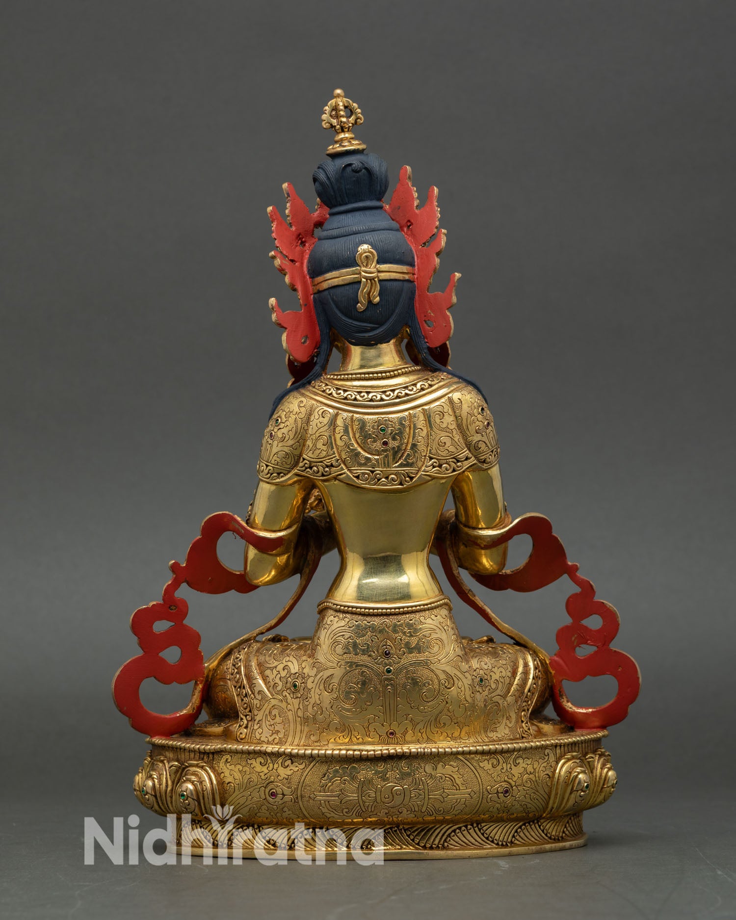 Back view Vajradhara statue copper craftsmanship gold gilded finish lost-wax Nepalese sacred altar meditation figure Buddha art