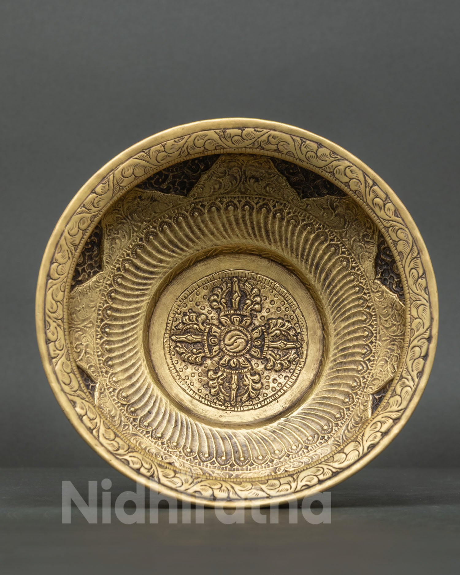 Buddhist Food Offering Bowl with Double Vajra engraved at center
