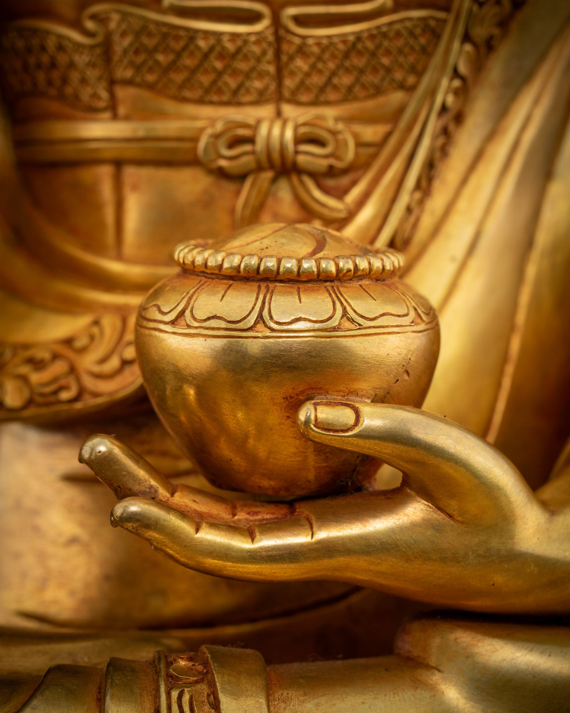Shakyamuni Buddha Statue: Timeless Buddhist Art for Collectors