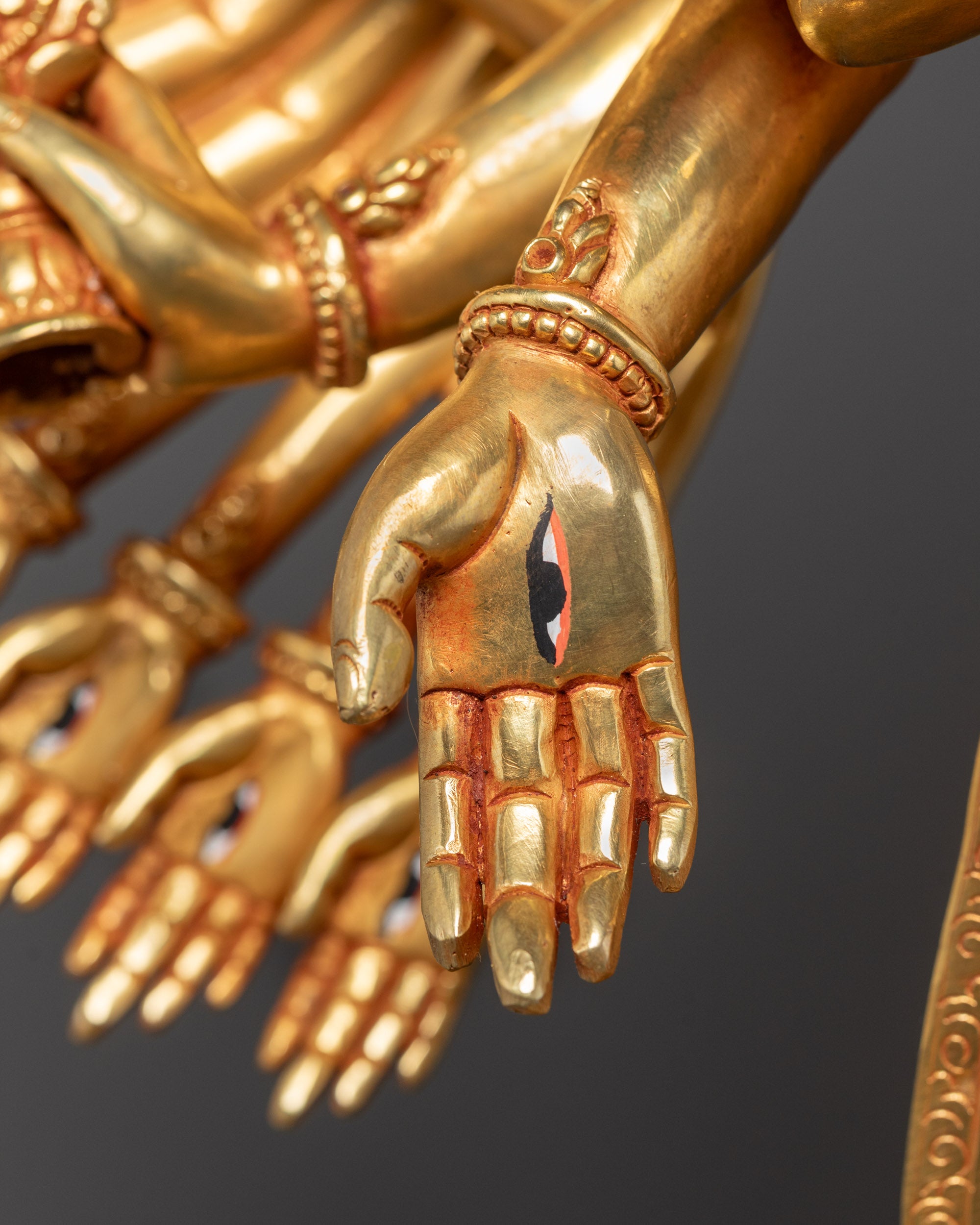 1000-Armed Chenrezig Statue | 24K Gold-Gilded Buddhist Deity Sculpture