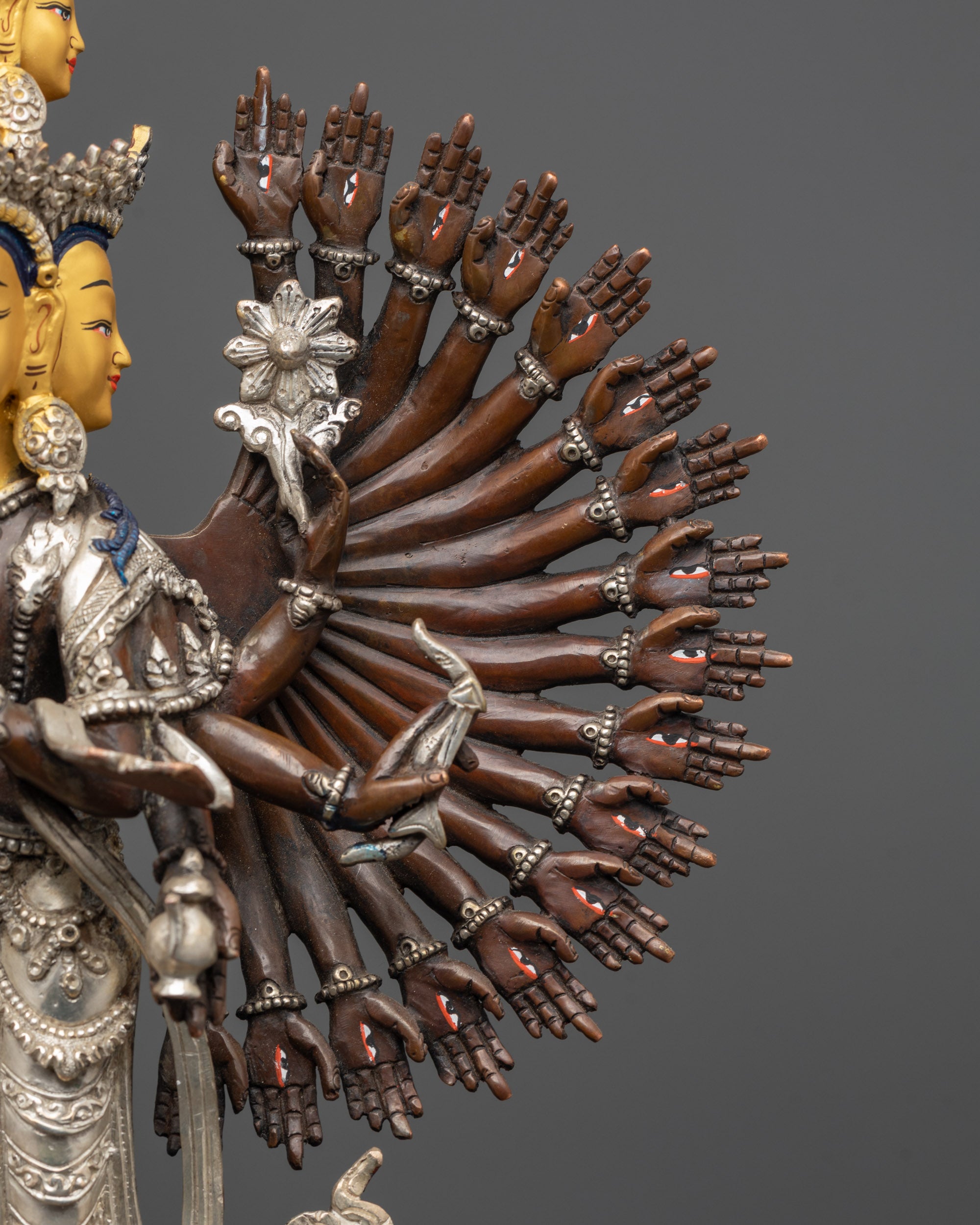 Oxidized 1000 Armed Chenrezig Statue | Spiritual Sculpture from Nepal