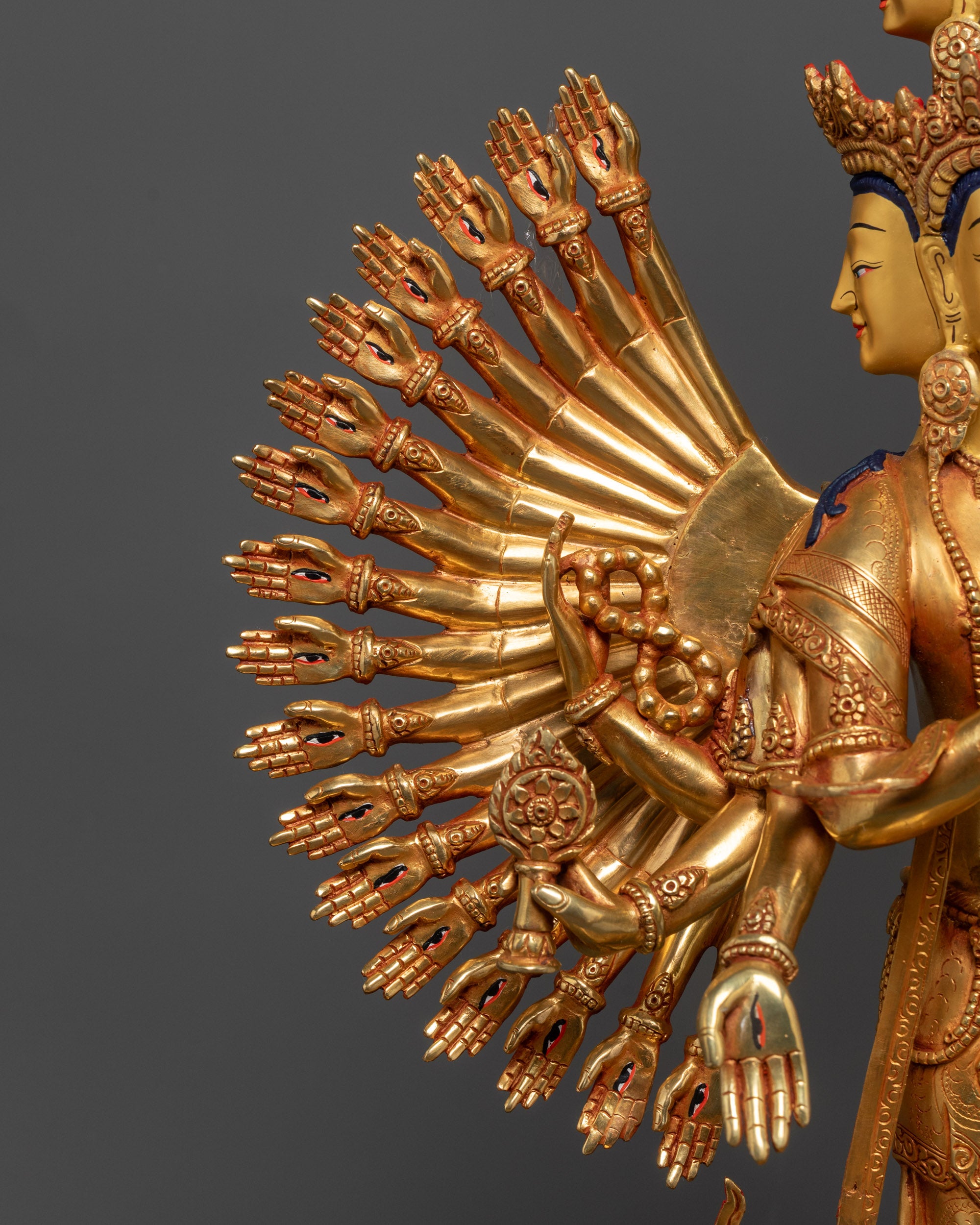 1000-Armed Guan Yin Sculpture | Traditional Nepalese Artwork