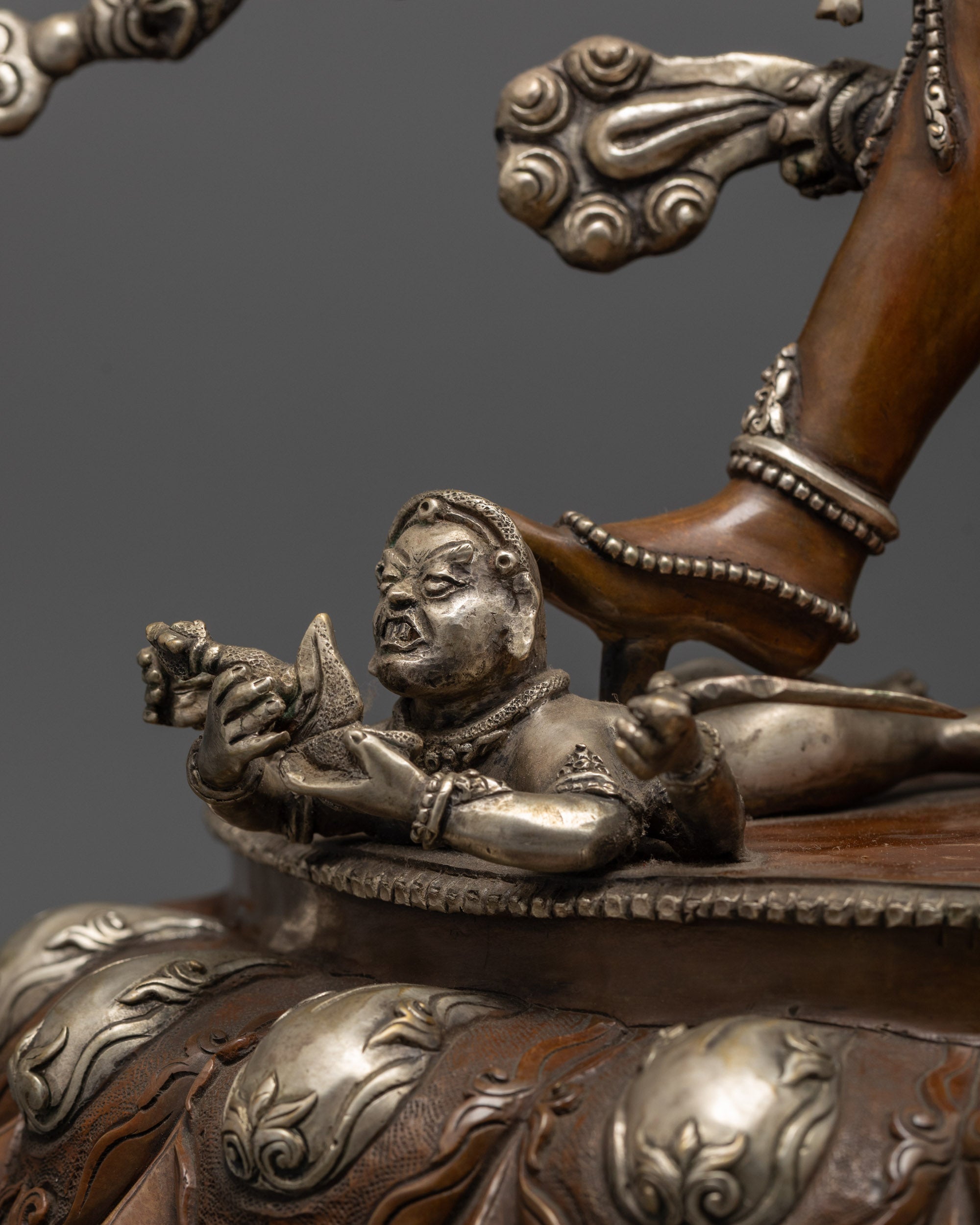 Oxidized Tantra Kalachakra Statue | Wheel of Time Deity for Rituals