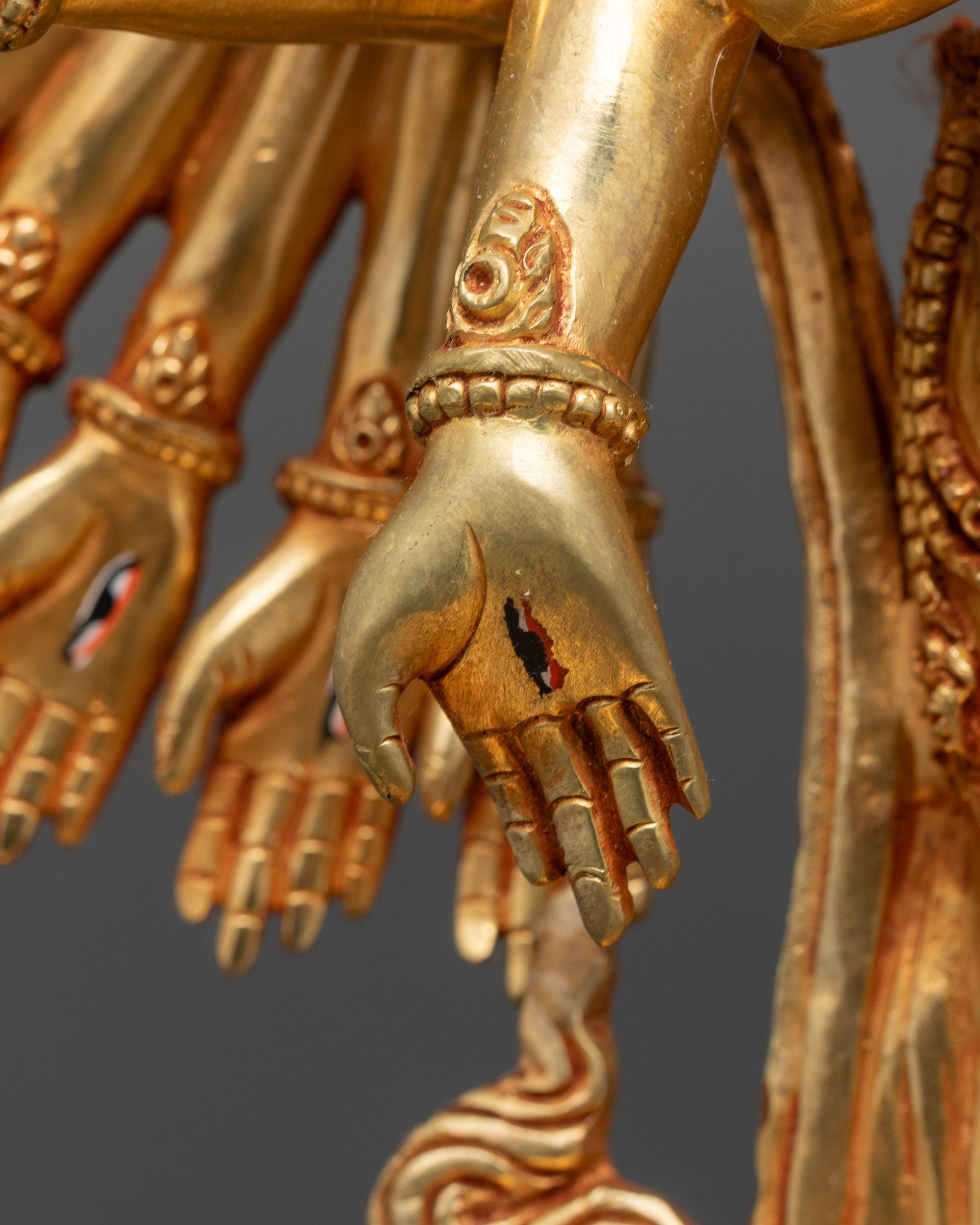 1000-Armed Chenrezig Statue | 24K Gold Gilded Avalokiteshvara Sculpture