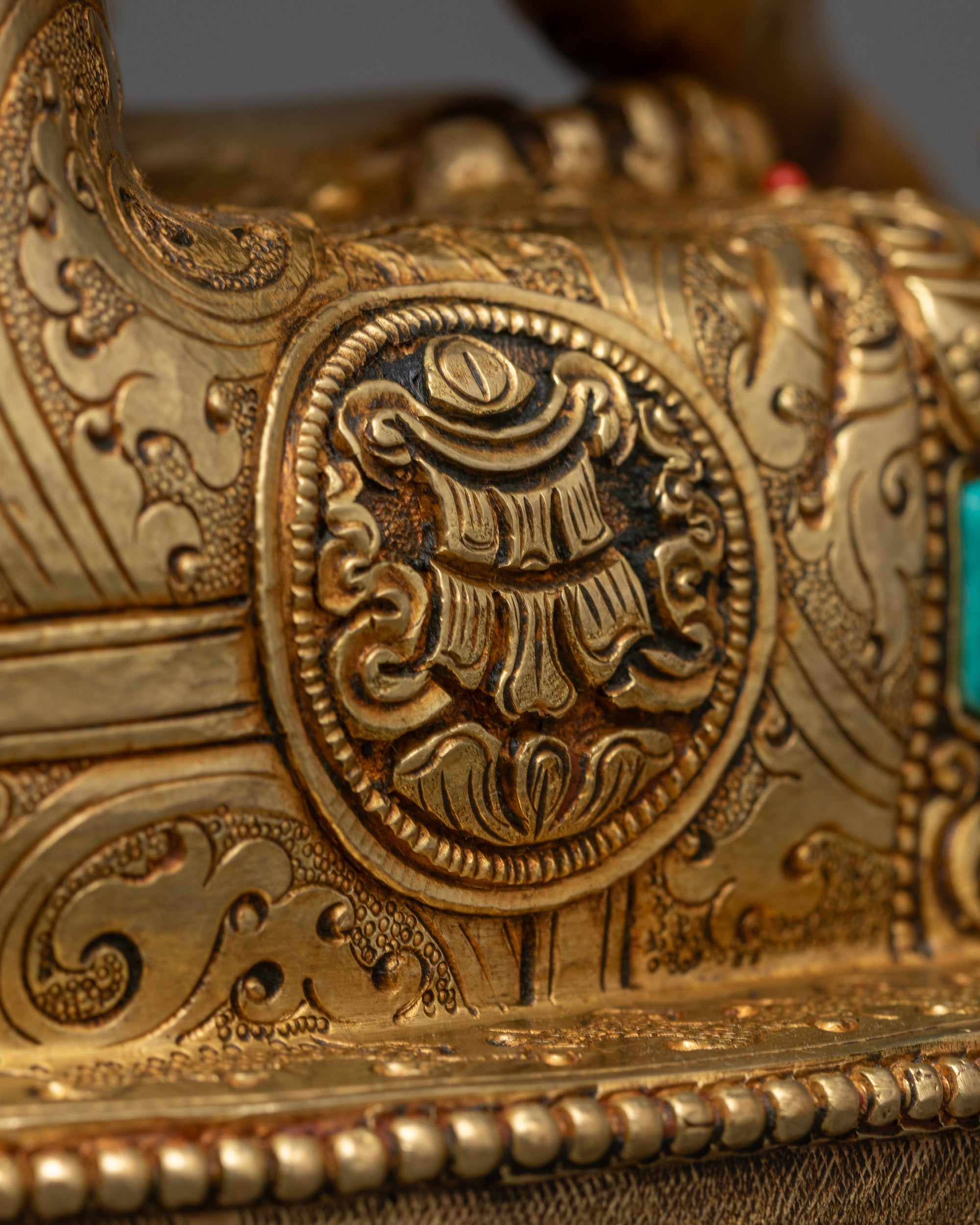 Detailed Medicine Buddha Sculpture | Exquisite Healing Statue for Altar