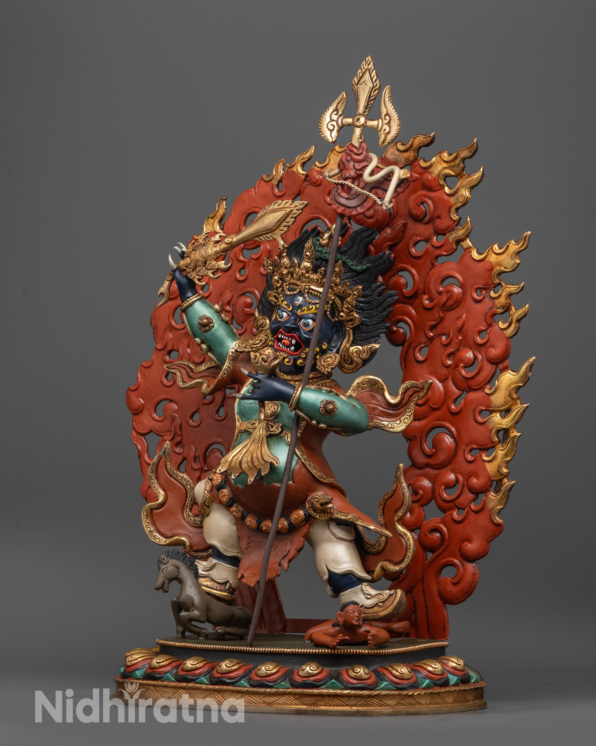 Chamsing Begtsen Chen Statue | Handcrafted Tibetan Protector Deity