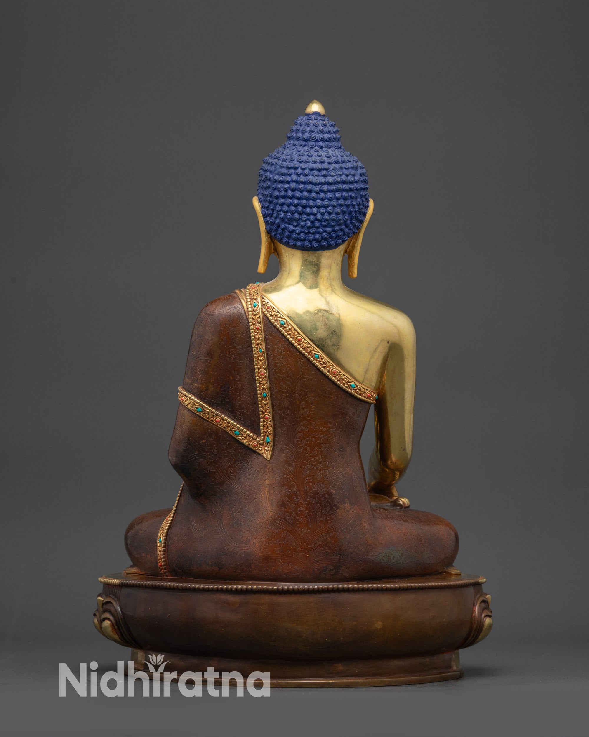 Buddha Shakyamuni Statue