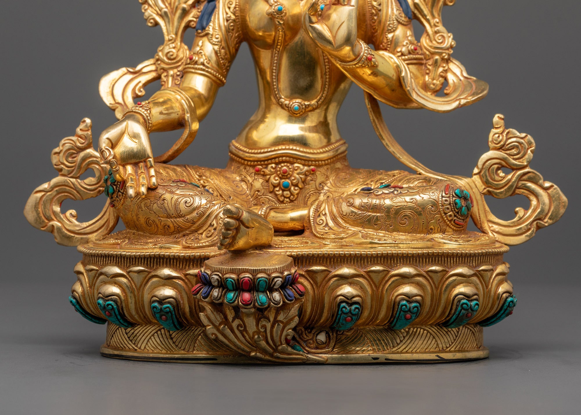 Green Tara Statue | Symbol of Fearlessness and Compassion