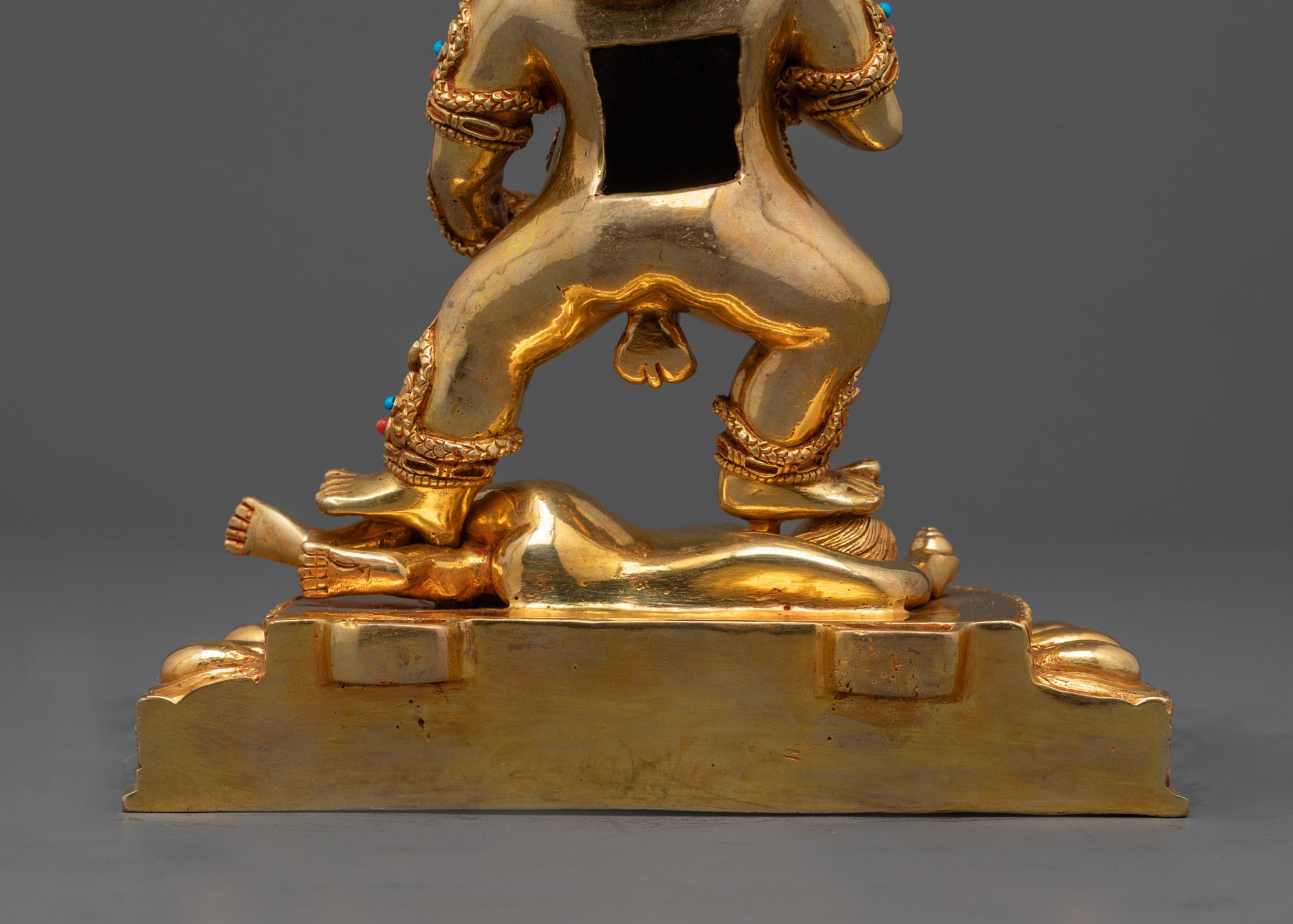 Black Dzambhala Statue | Fierce Wealth Protector in Tibetan Buddhism