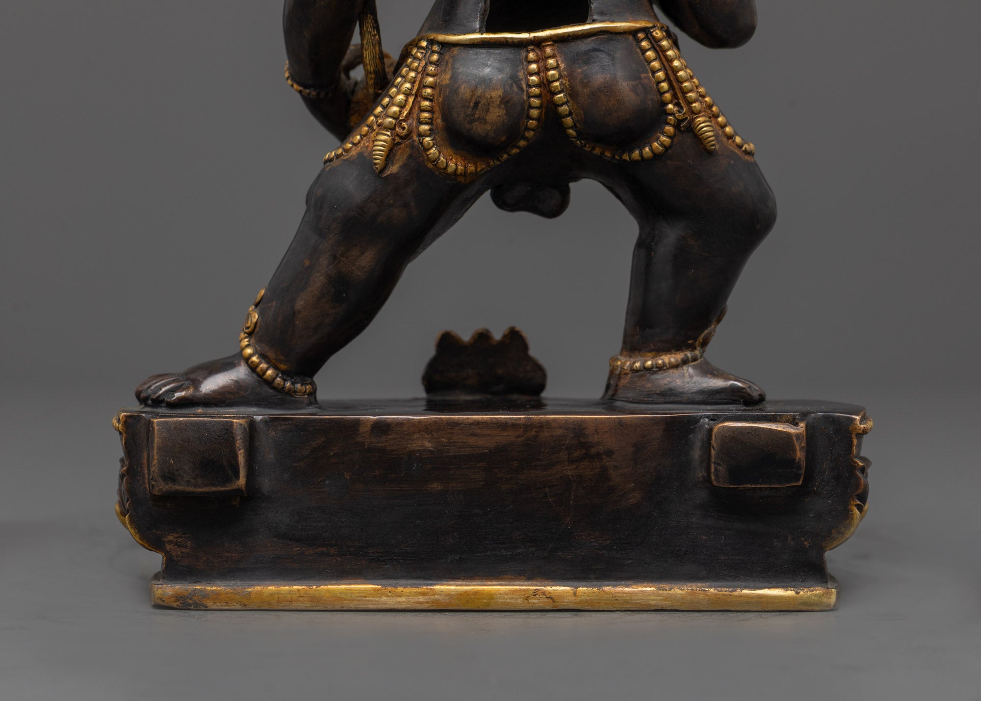 Black Dzambhala Statue | Buddhist Wealth God Statue for Fortune