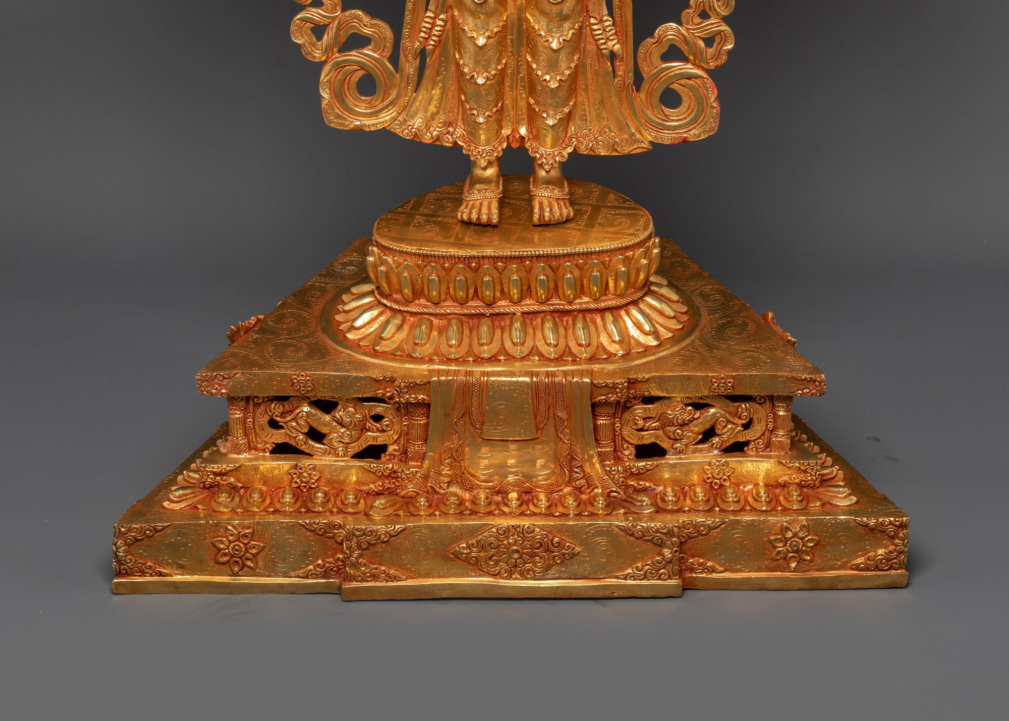 1000-Armed Chenrezig Statue | 24K Gold-Gilded Buddhist Deity Sculpture