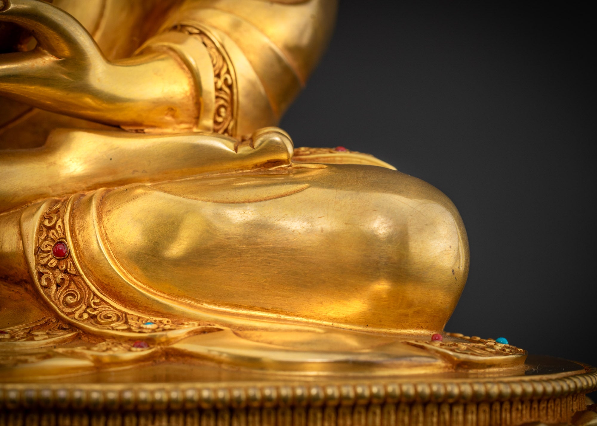 Handmade Medicine Buddha Statue: A Treasure of Healing Energy