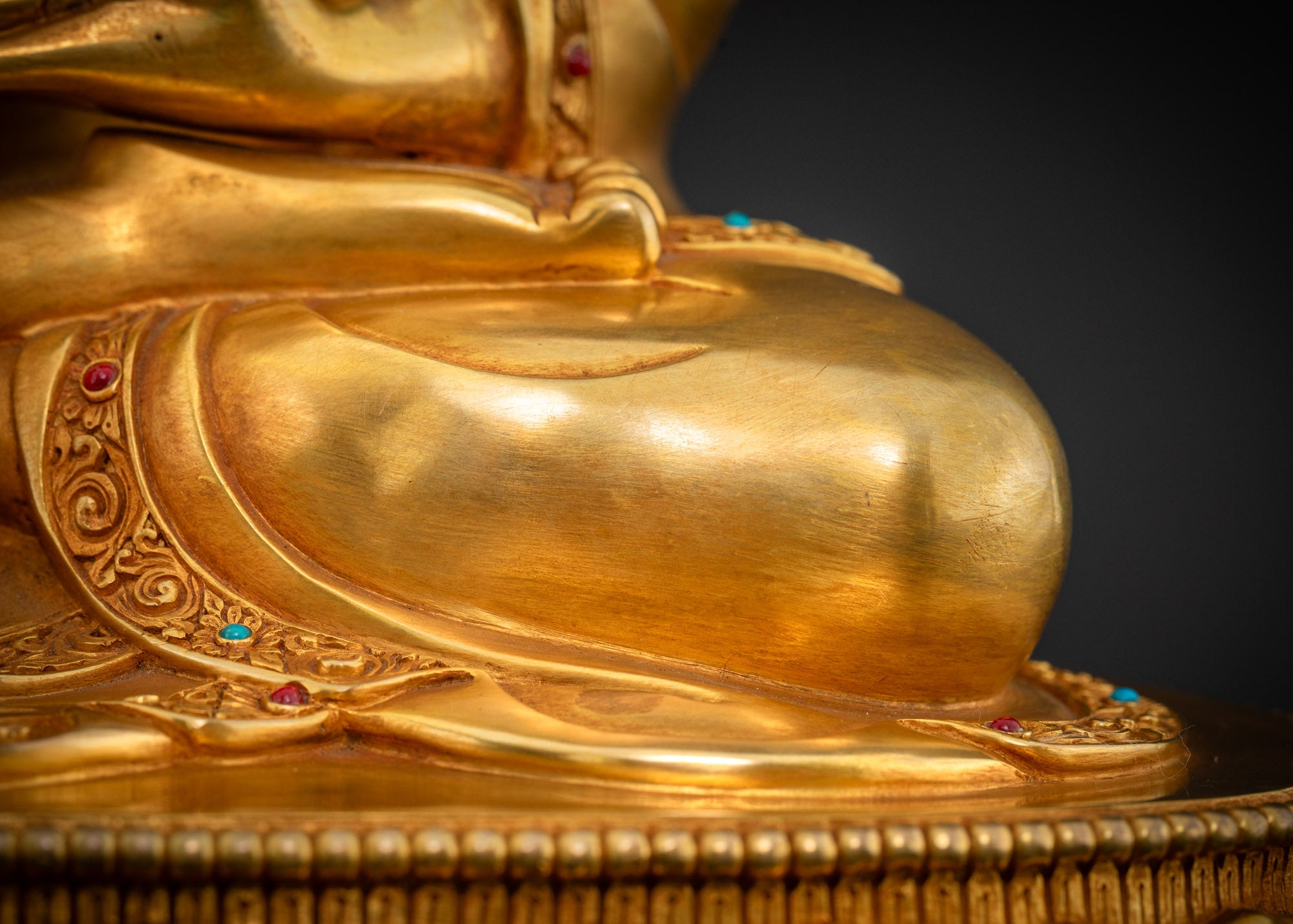Authentic Amitabha Buddha Statue: Spiritual Home Decor
