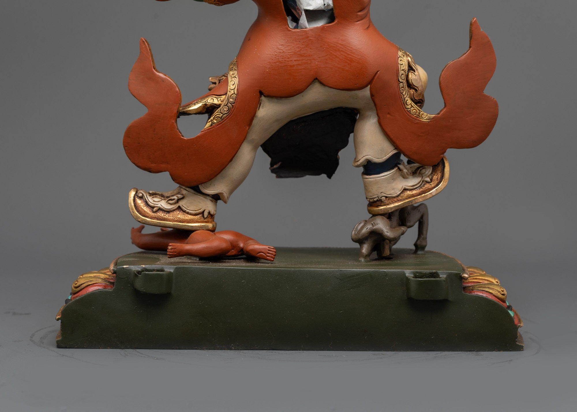Chamsing Begtsen Chen Statue | Handcrafted Tibetan Protector Deity
