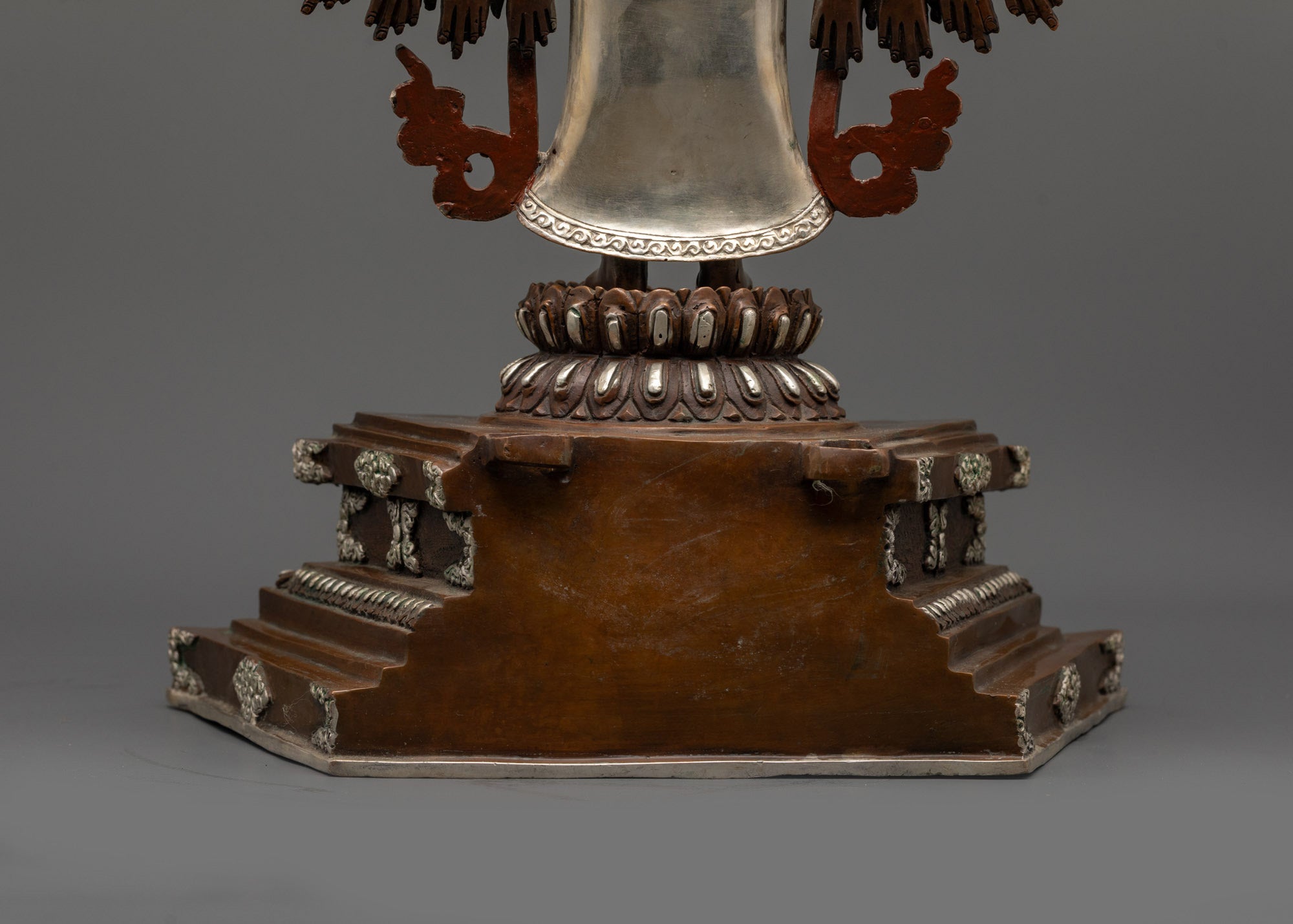 Oxidized 1000 Armed Chenrezig Statue | Spiritual Sculpture from Nepal